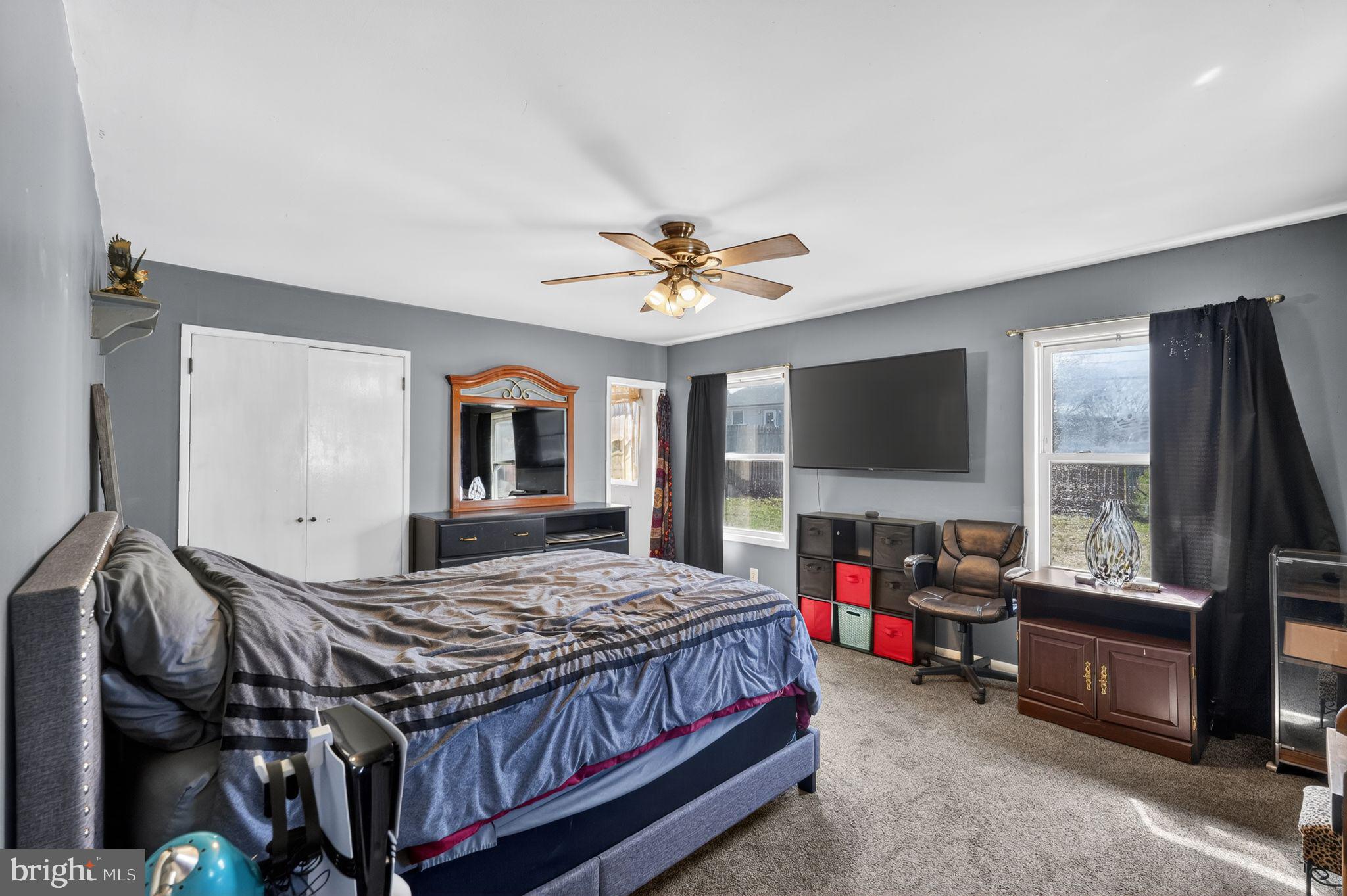 DOGWOOD HOLLOW - Residential