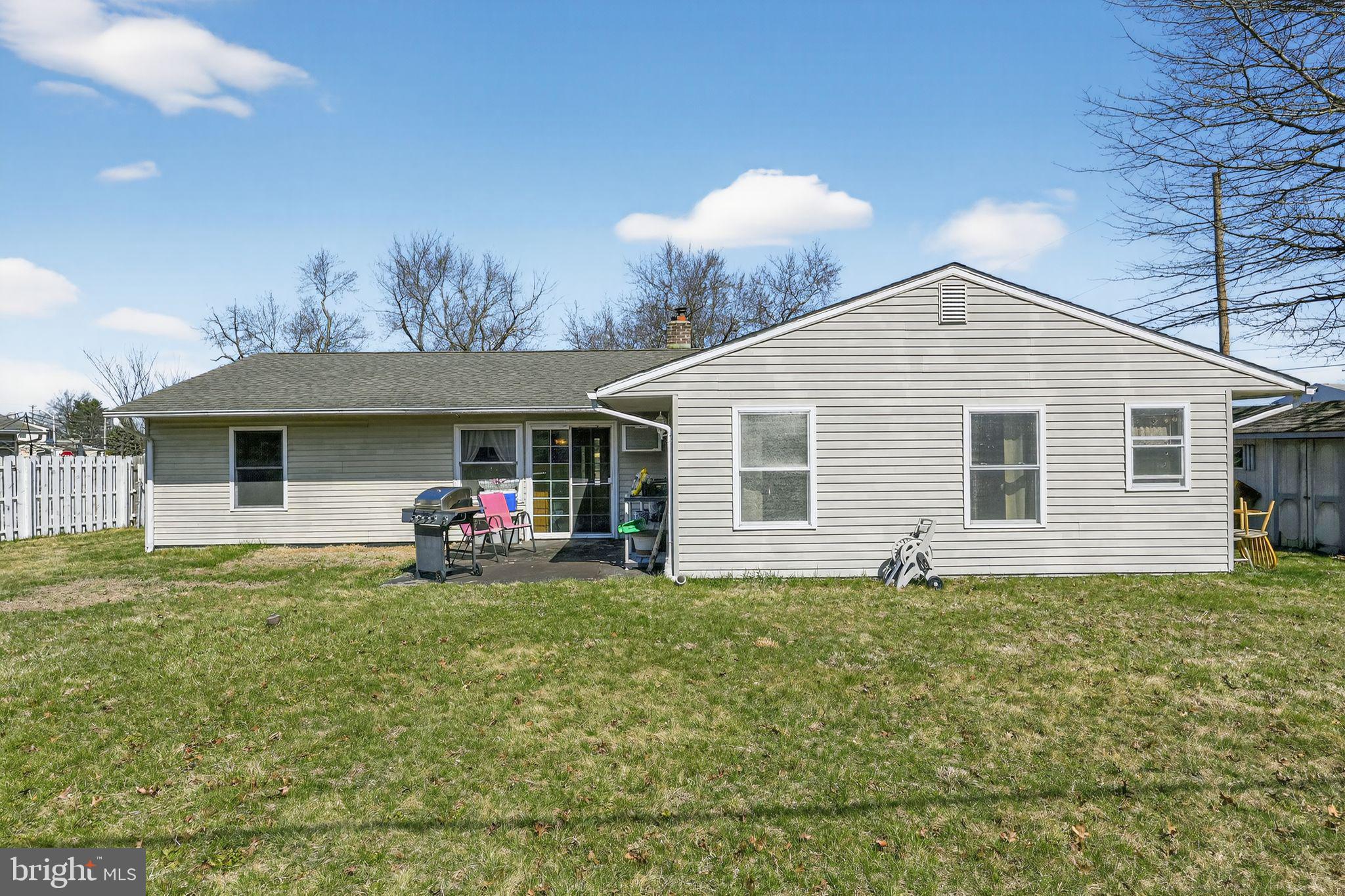 DOGWOOD HOLLOW - Residential