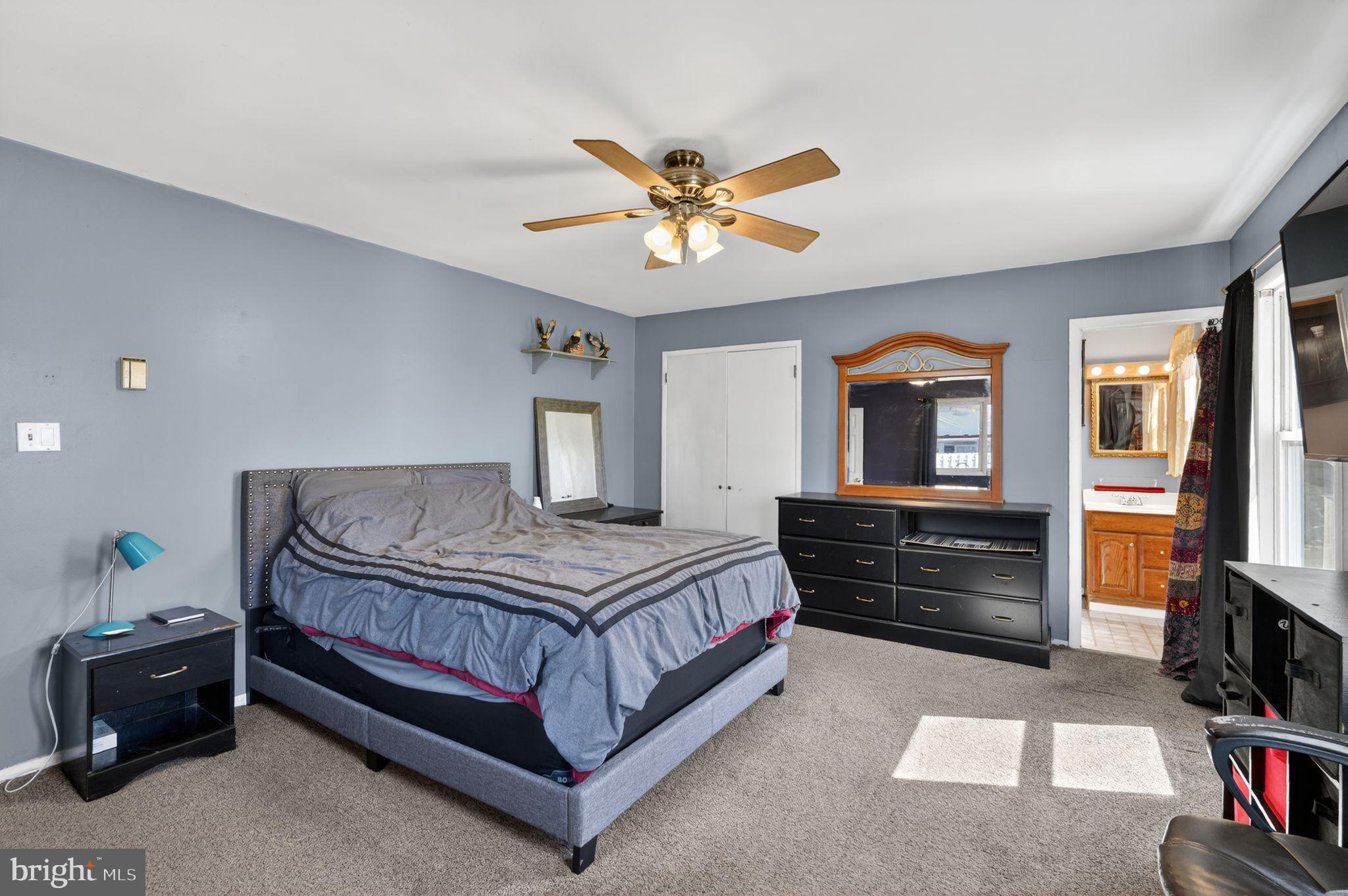 DOGWOOD HOLLOW - Residential