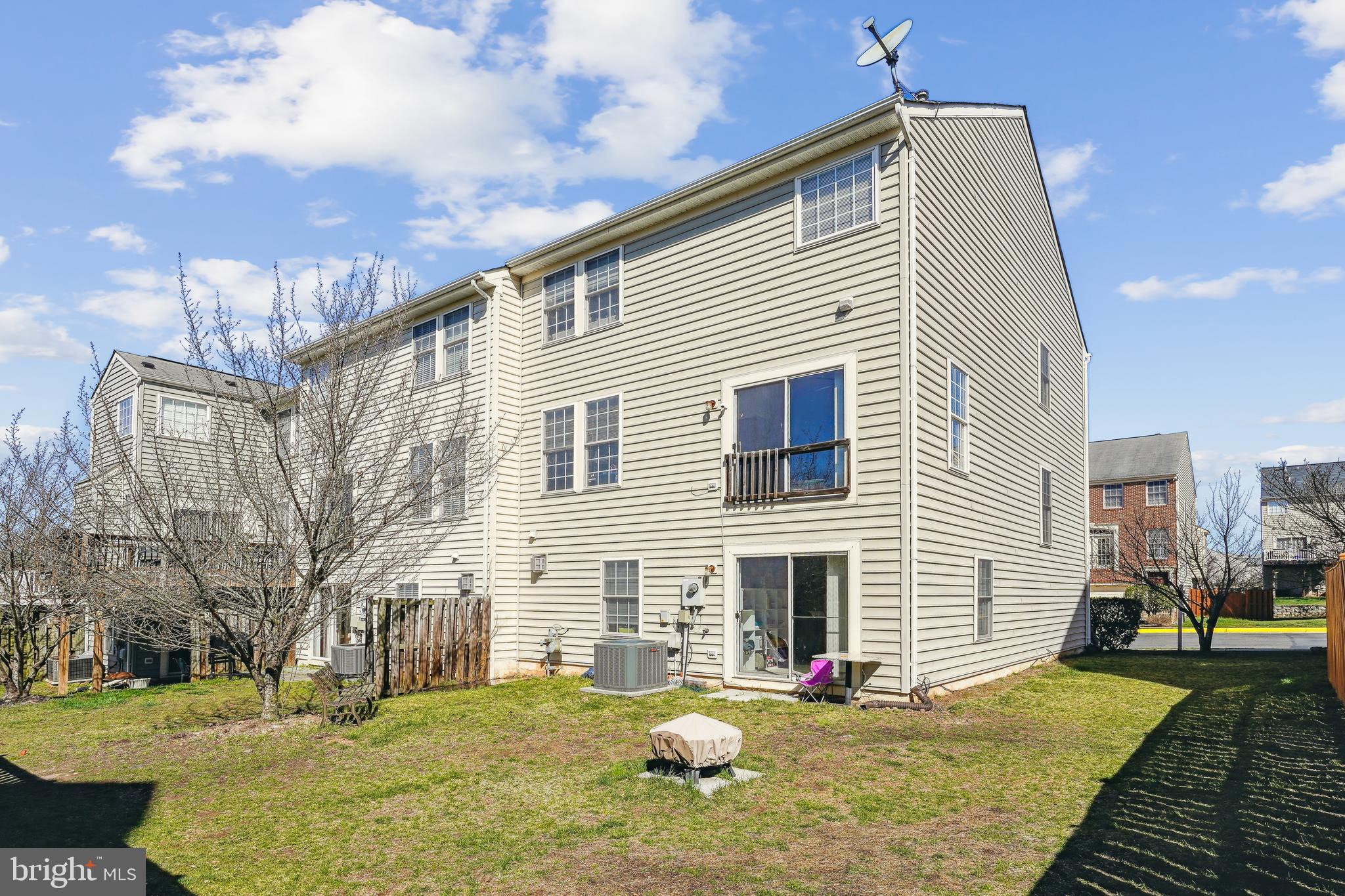 INDEPENDENCE - Residential