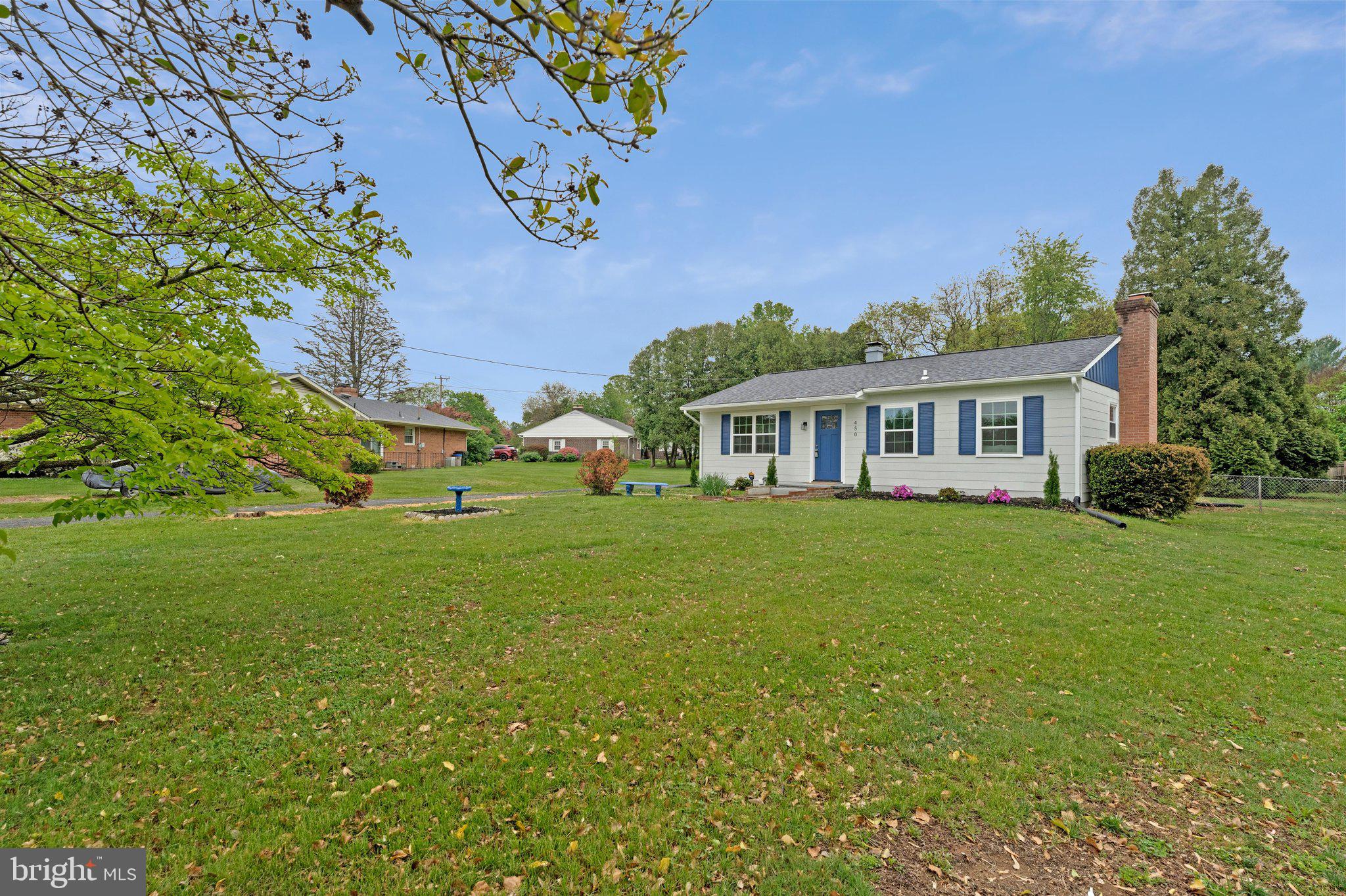 TOWN OF PURCELLVILLE - Residential