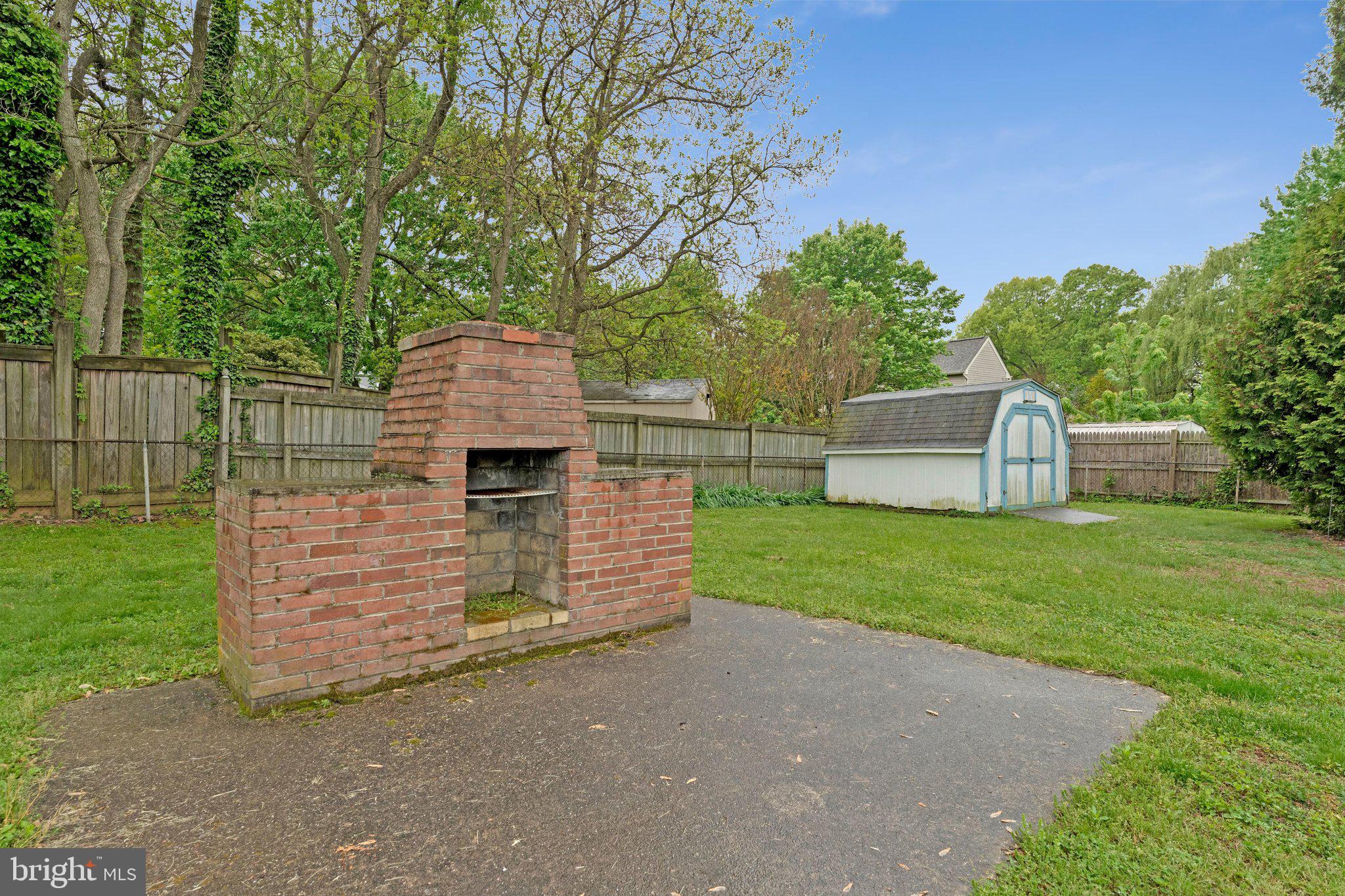 TOWN OF PURCELLVILLE - Residential