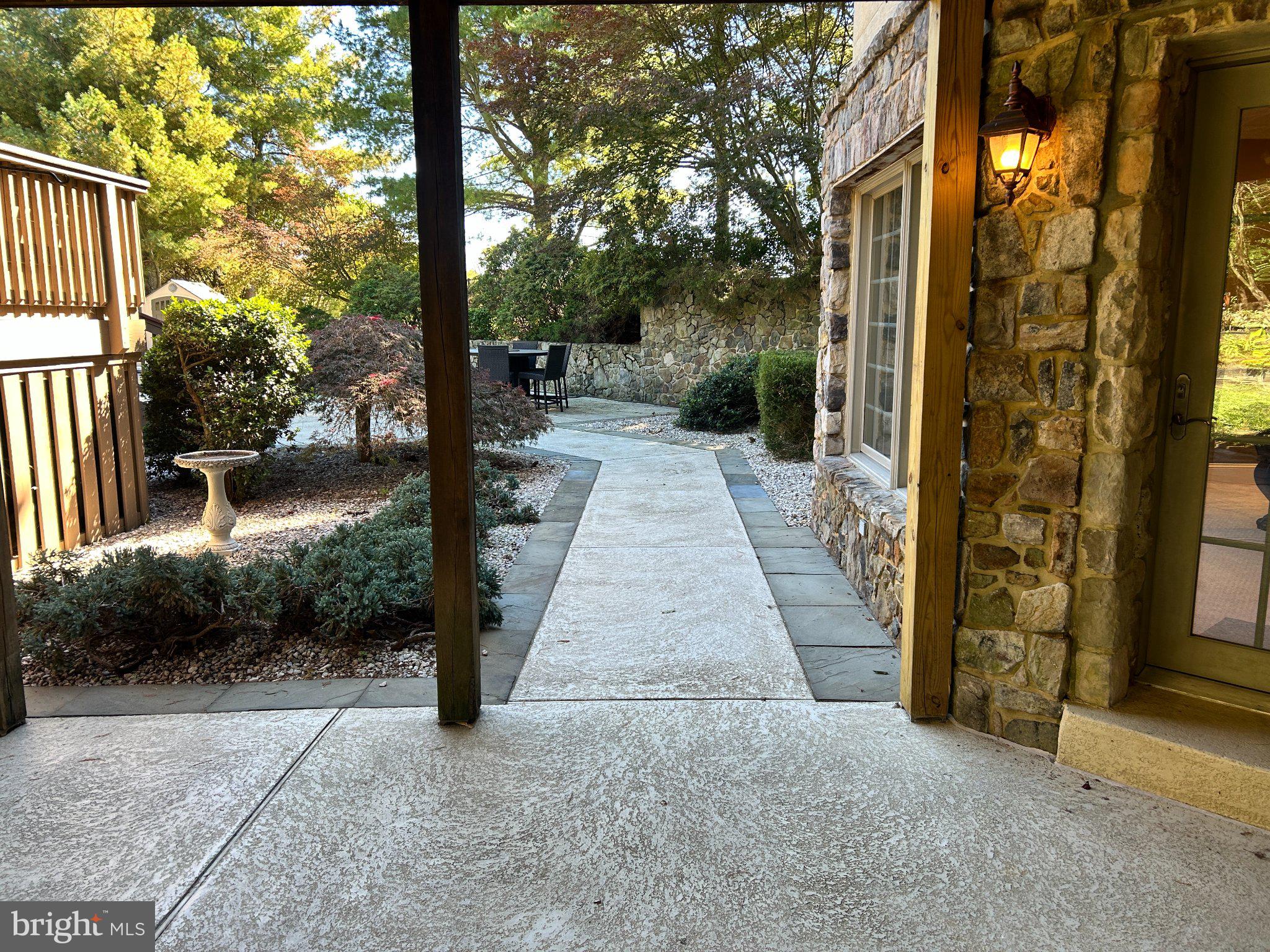 38400 AUNT MARYS LANE