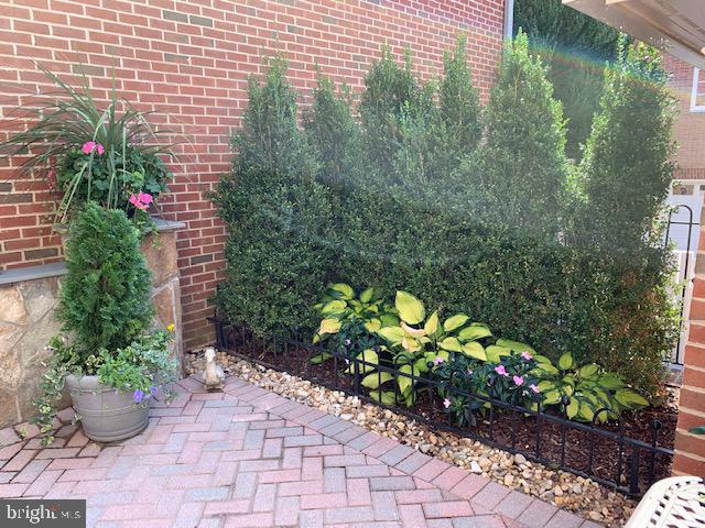 EVANS FARM - Residential