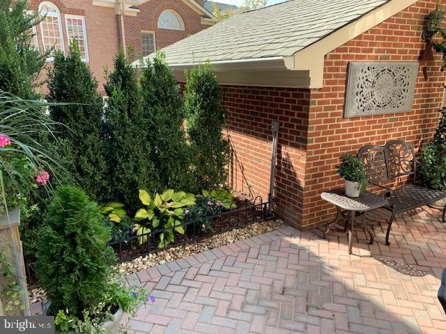 EVANS FARM - Residential