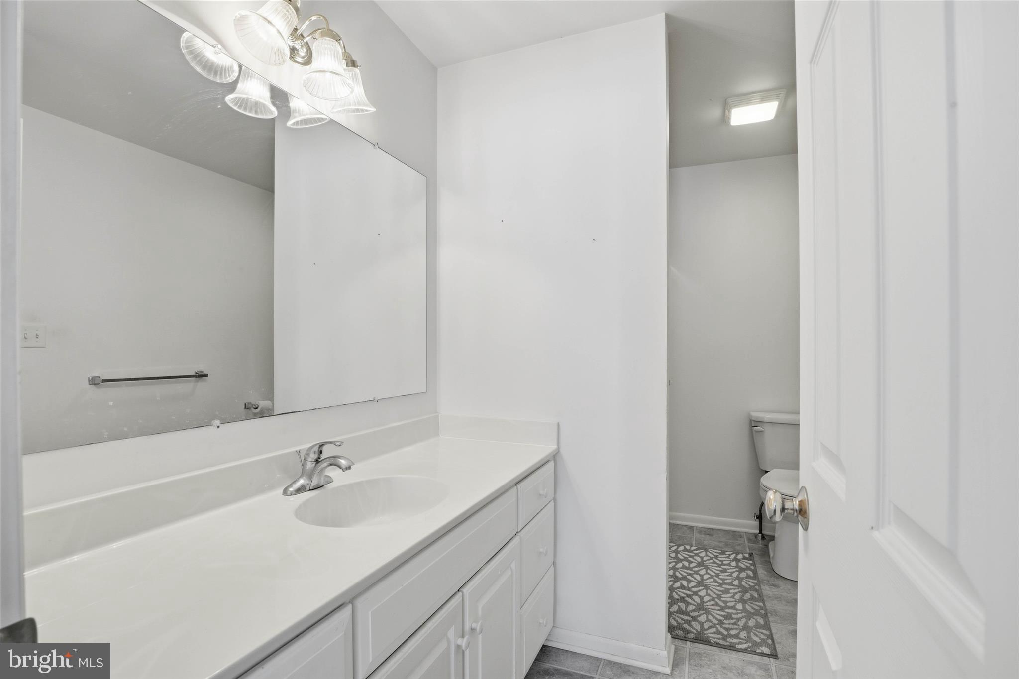 MOUNTVILLE - Residential