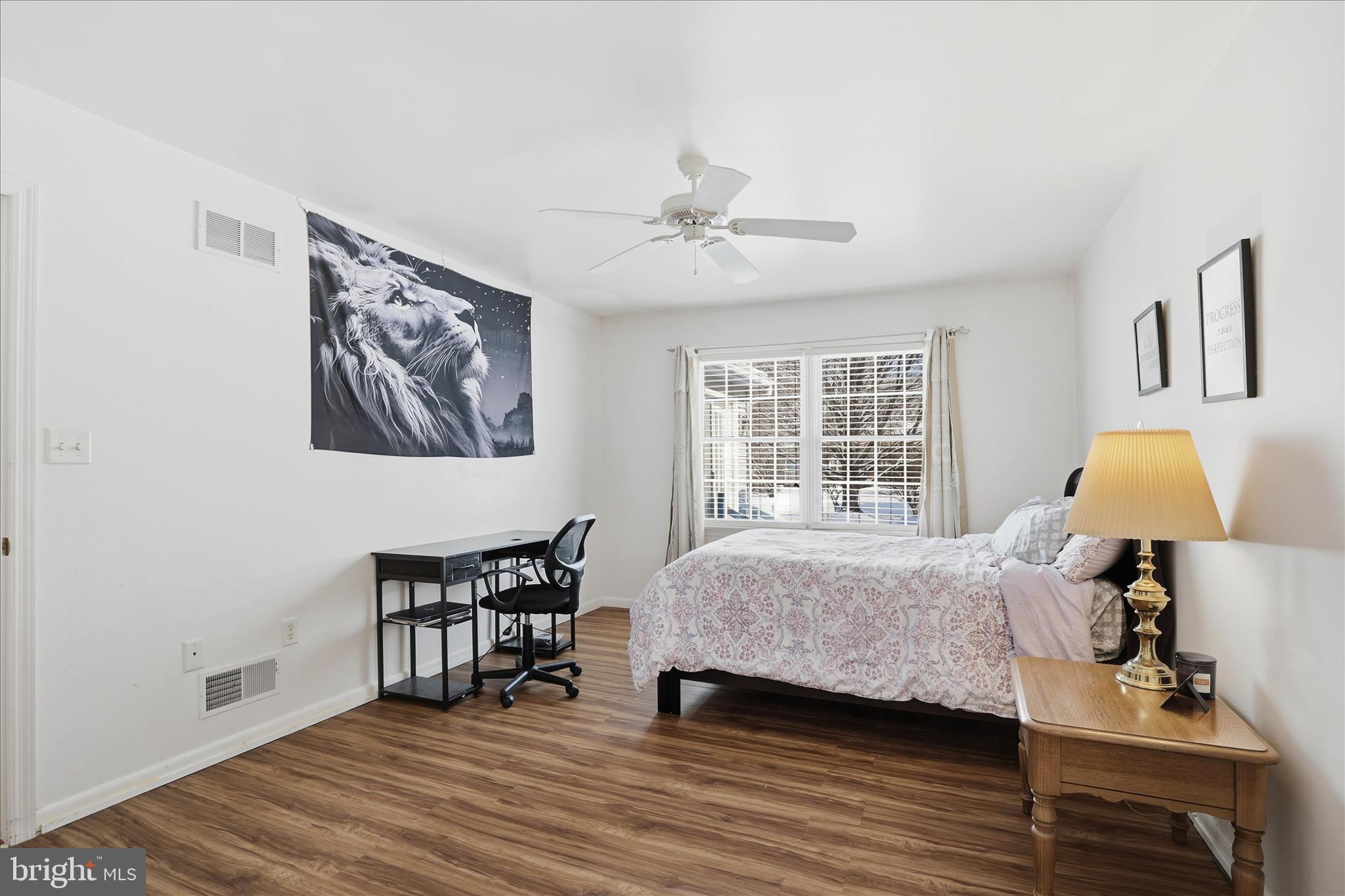 MOUNTVILLE - Residential