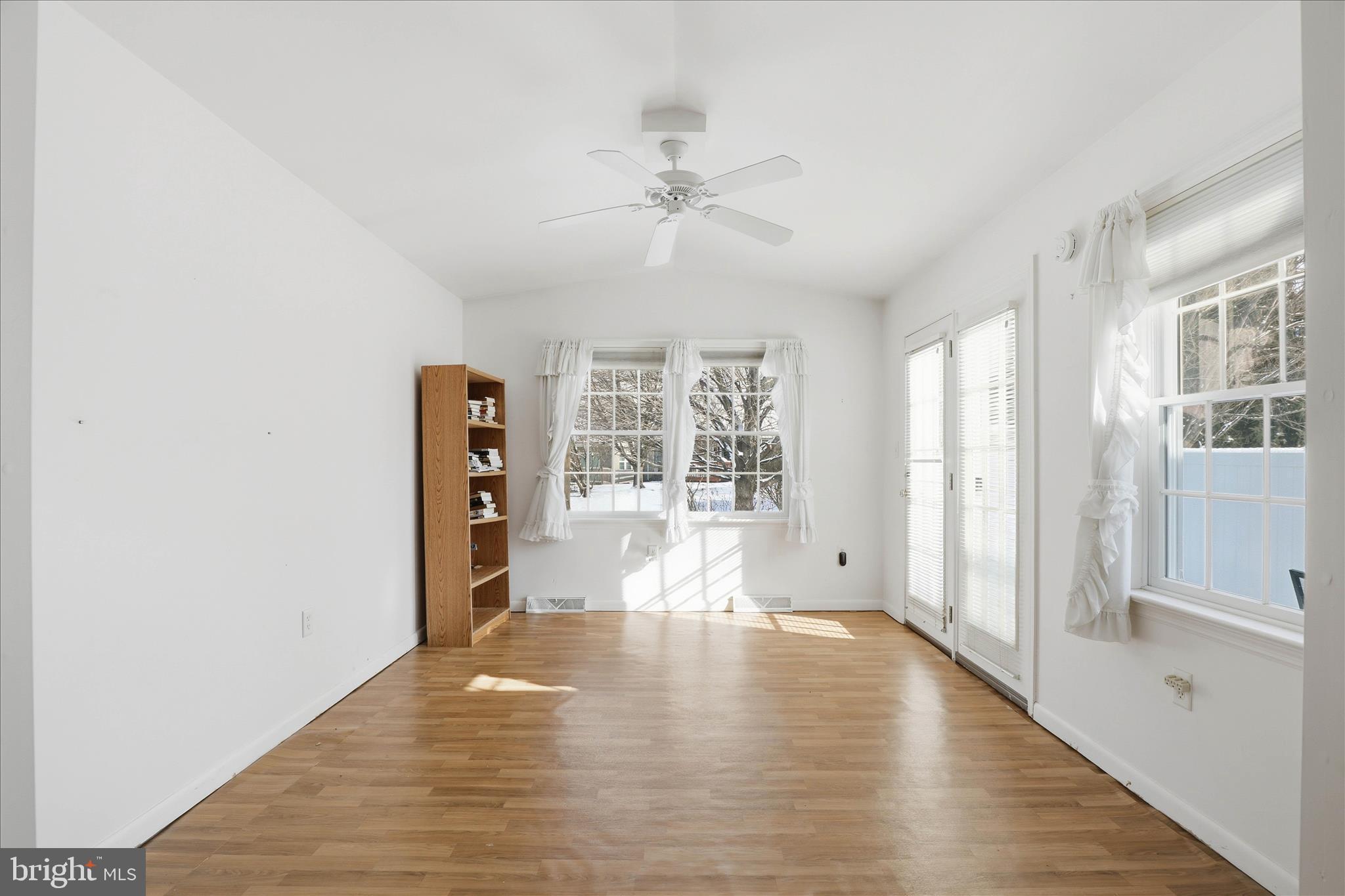 MOUNTVILLE - Residential