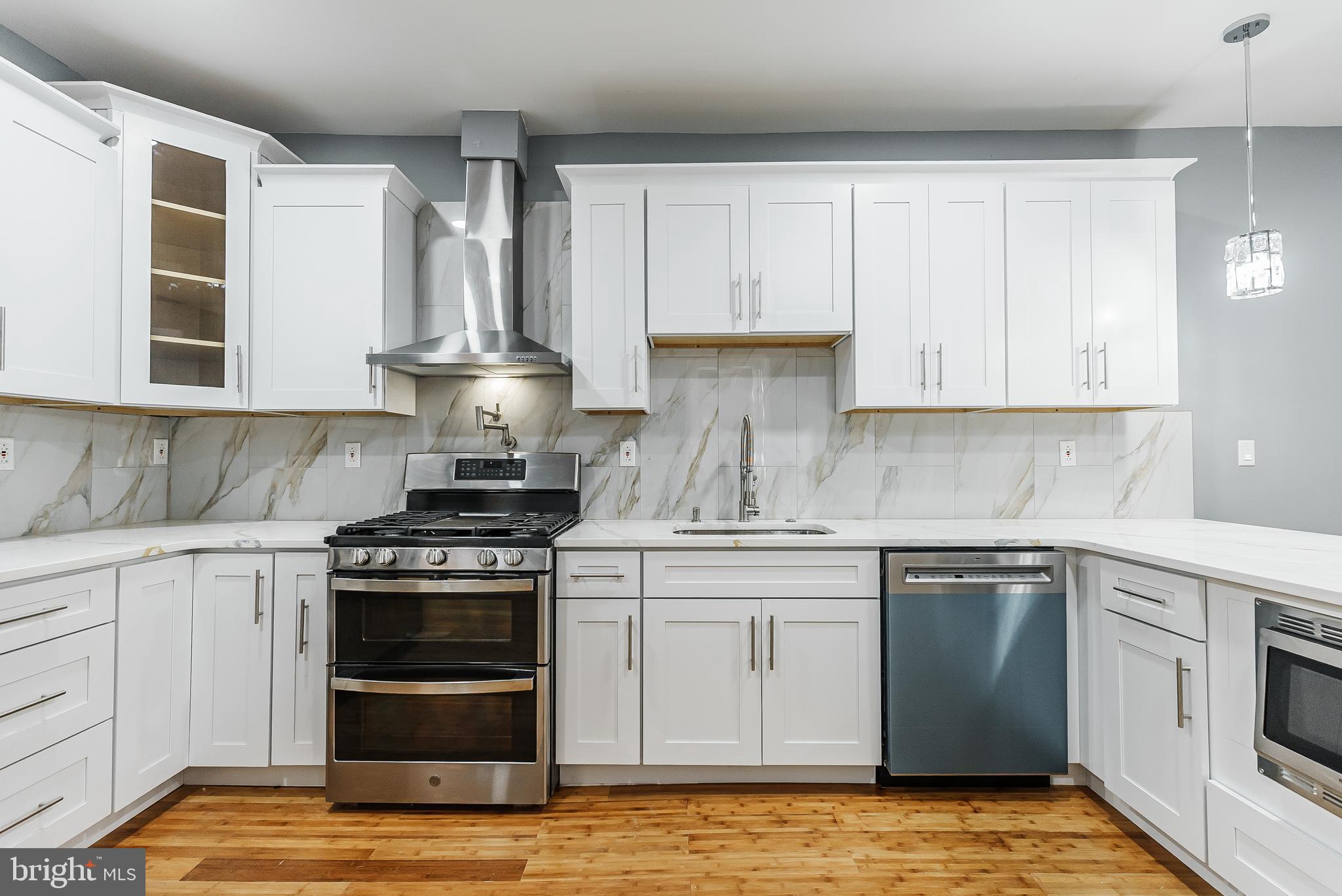 BELMONT - Residential