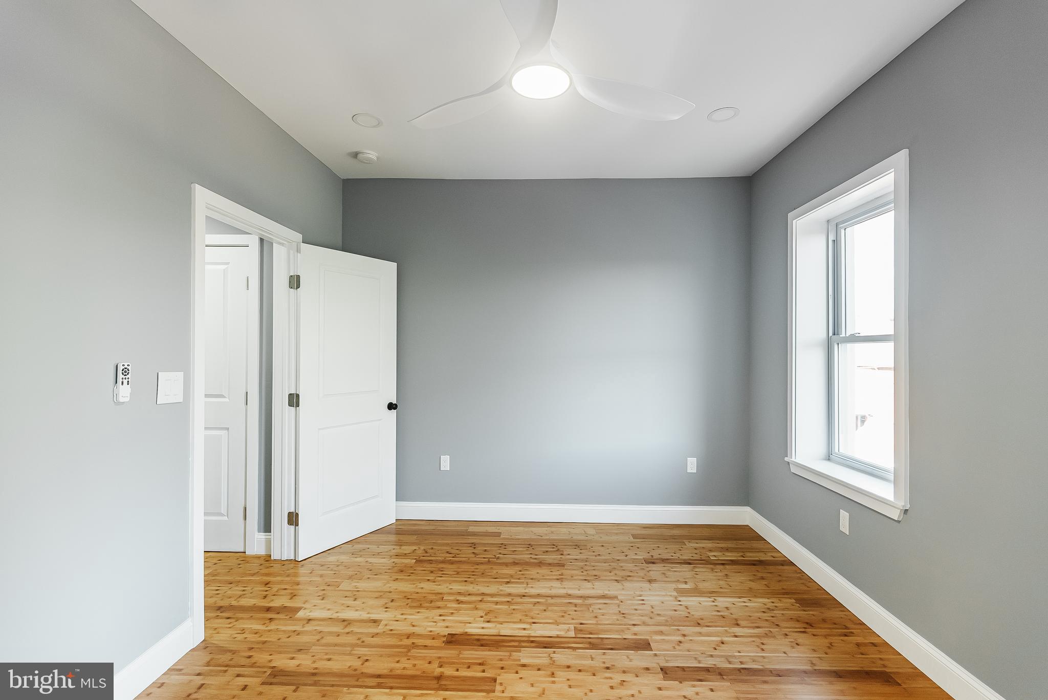 BELMONT - Residential