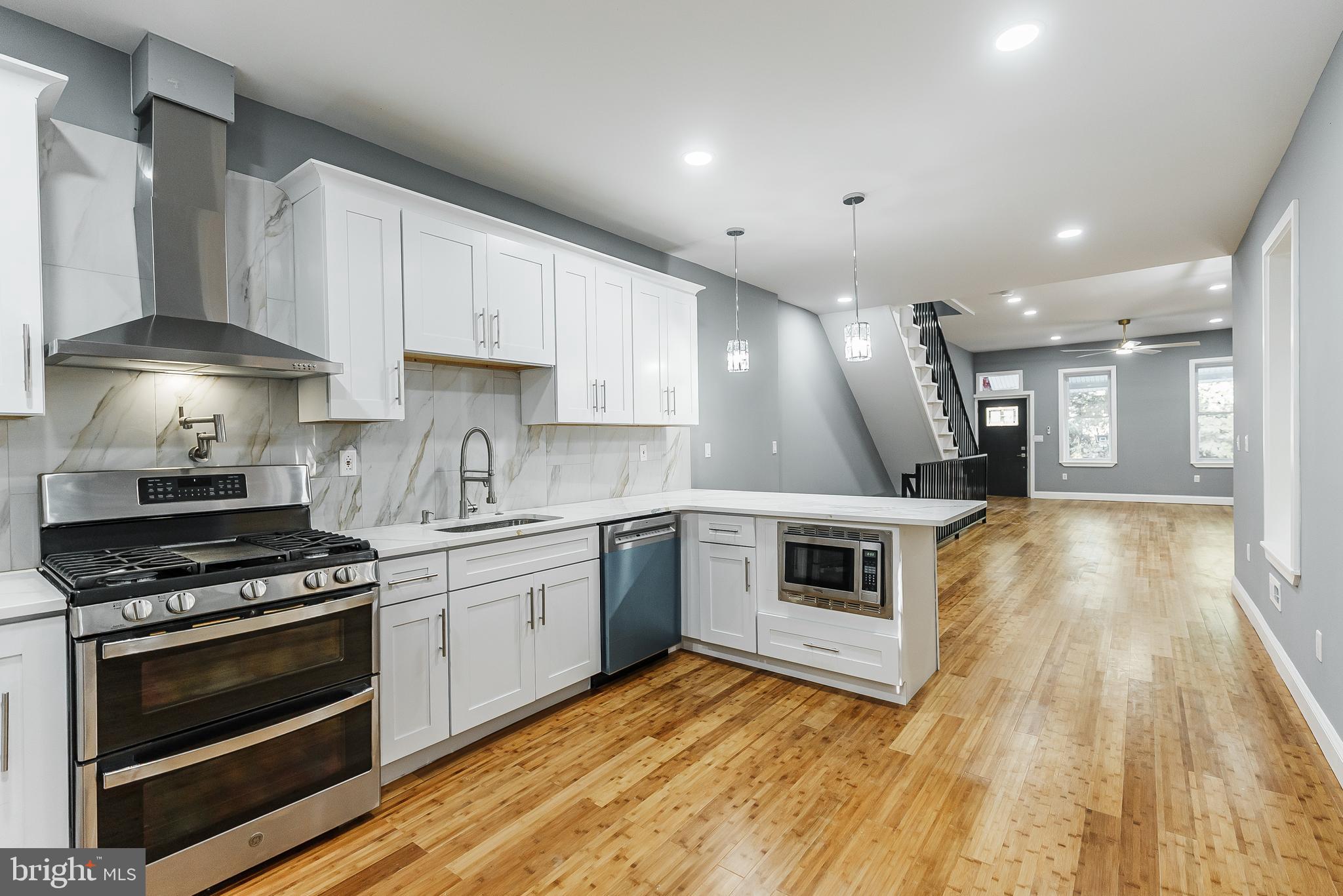 BELMONT - Residential