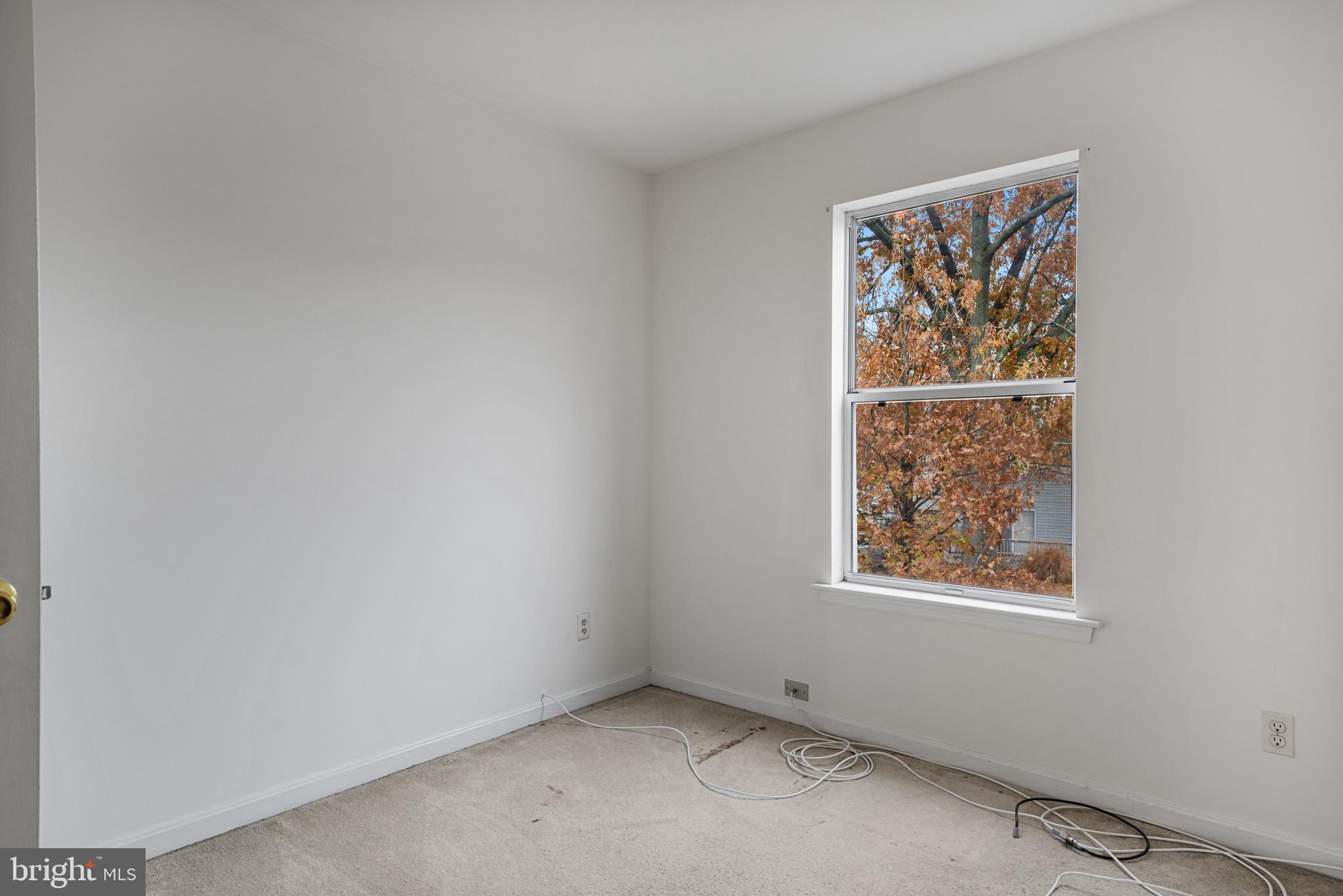 COLUMBIA BEACH - Residential