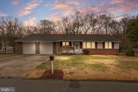 Homes For Sale - 1225 Poplar Avenue<br/> VOORHEES, NJ 08043