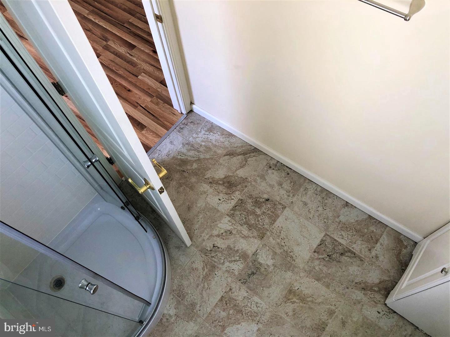 MANAYUNK - Residential Lease