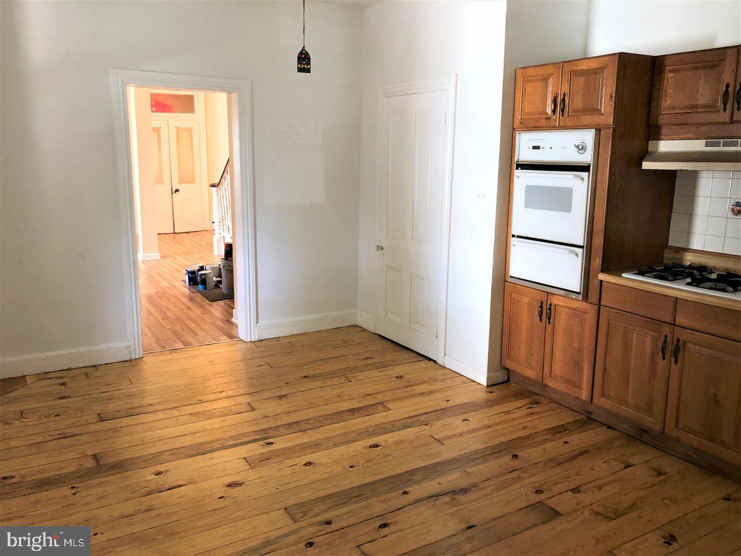 MANAYUNK - Residential Lease