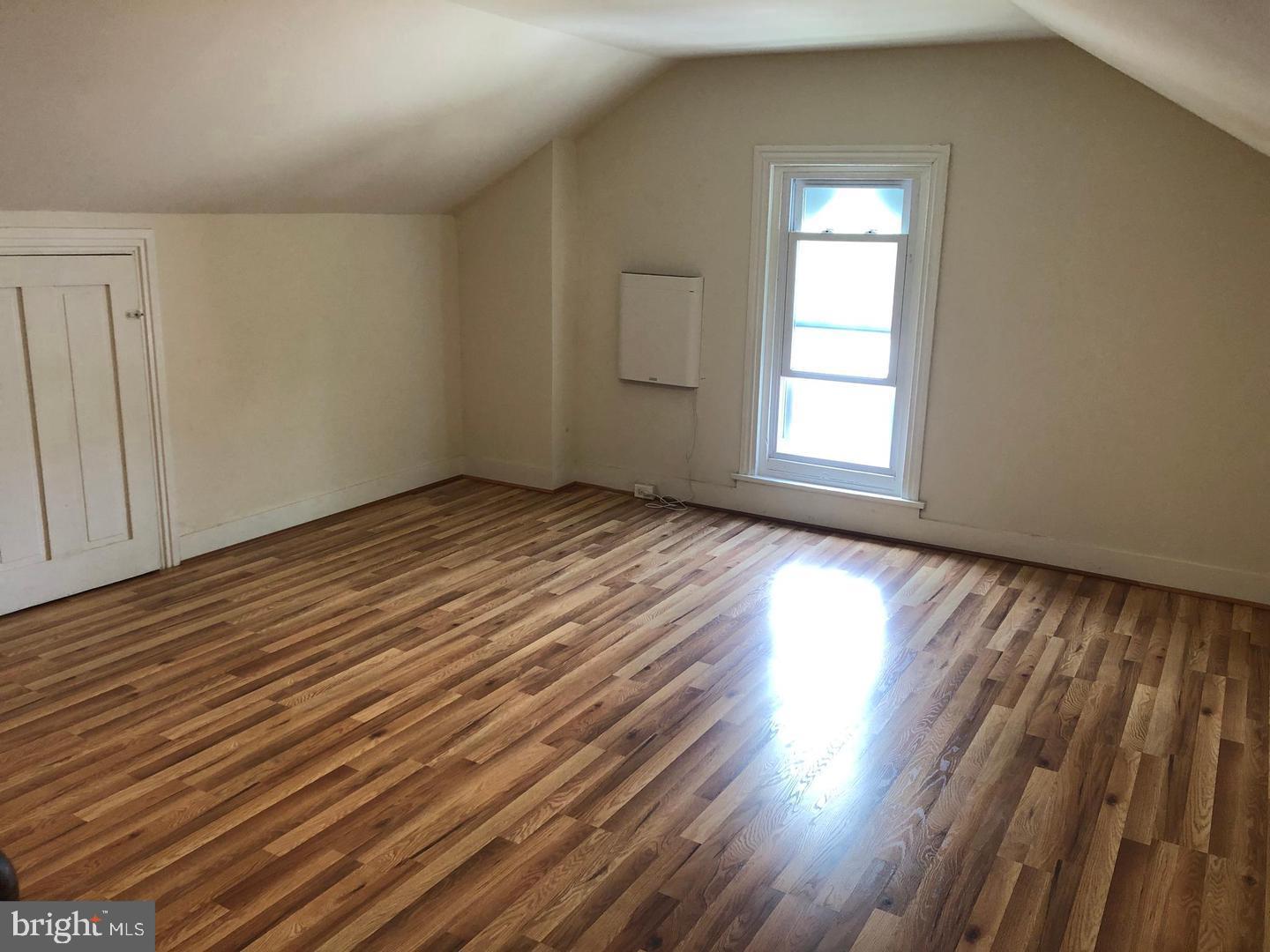 MANAYUNK - Residential Lease