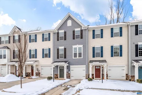 3229 Acadia Dr, Charlottesville, VA MLS: 673031