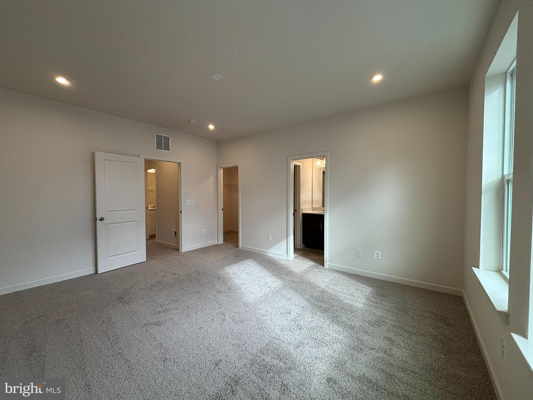 CASCADE LANDING - Residential