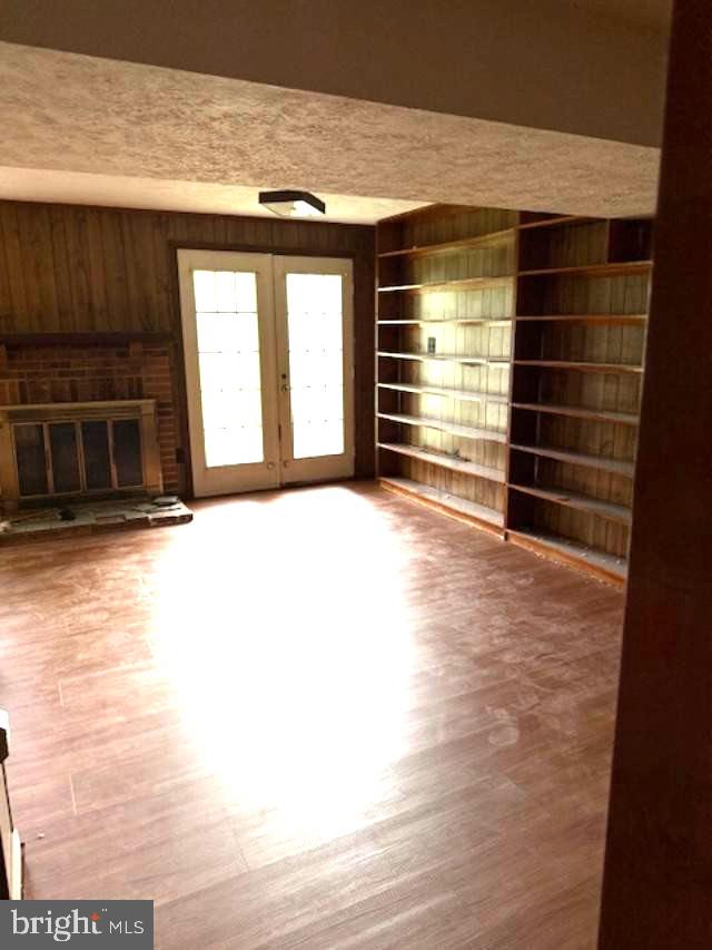 BURKE CENTRE - Residential Lease