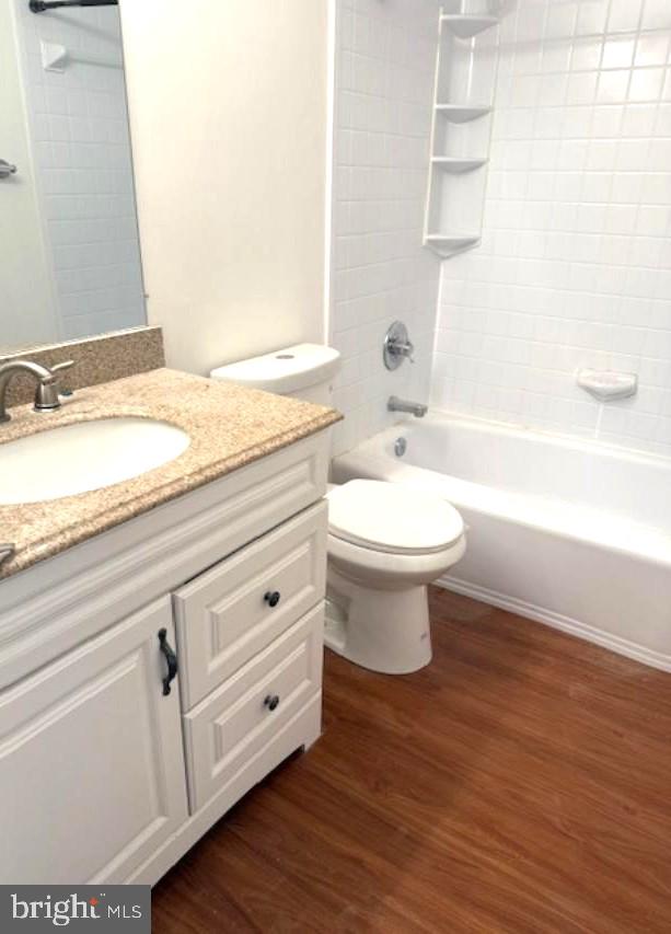 BURKE CENTRE - Residential Lease