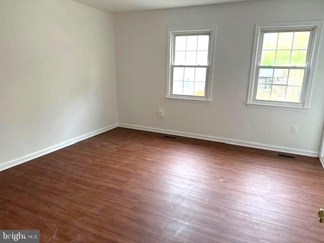 BURKE CENTRE - Residential Lease