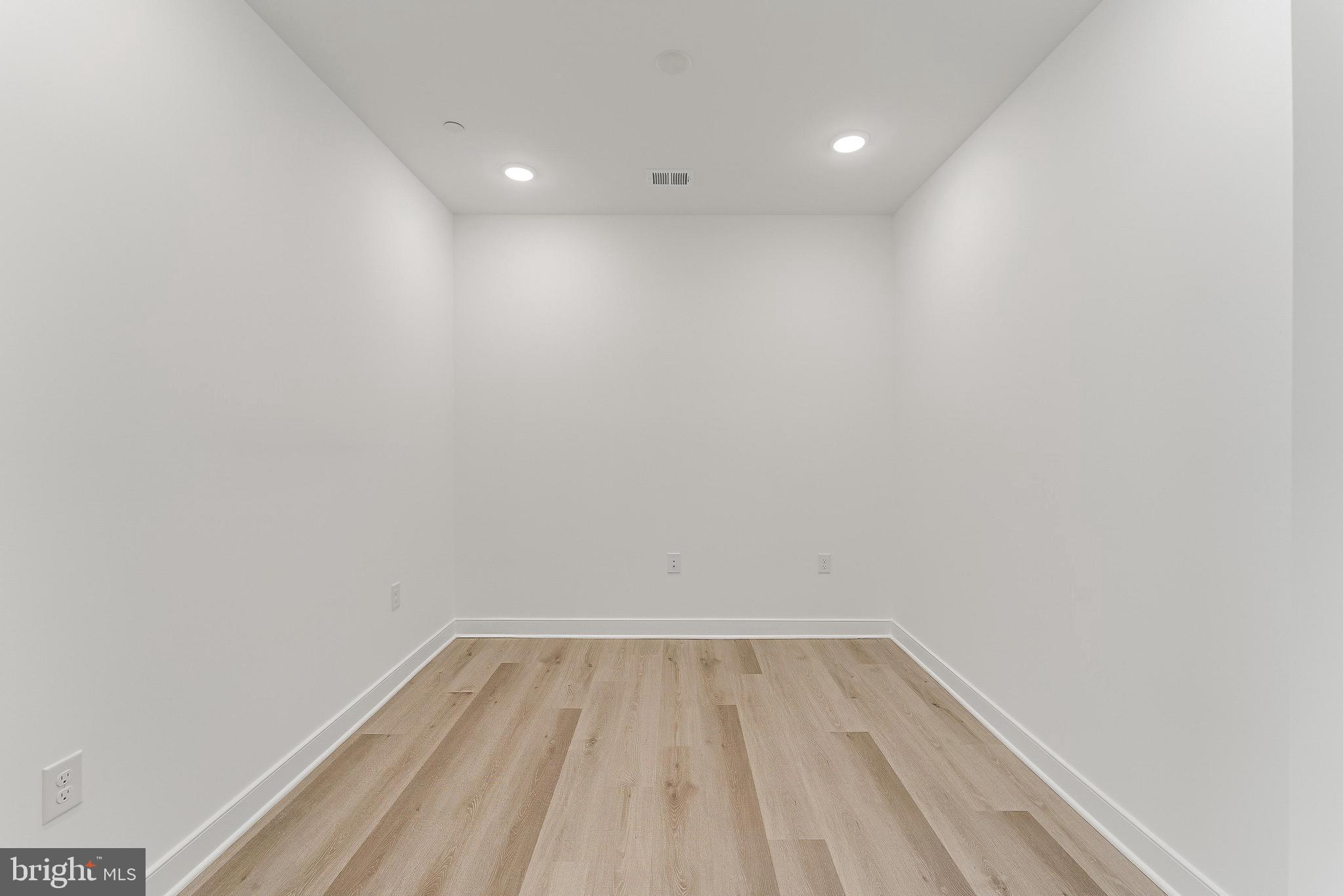 WAXPOOL CROSSING - Residential Lease