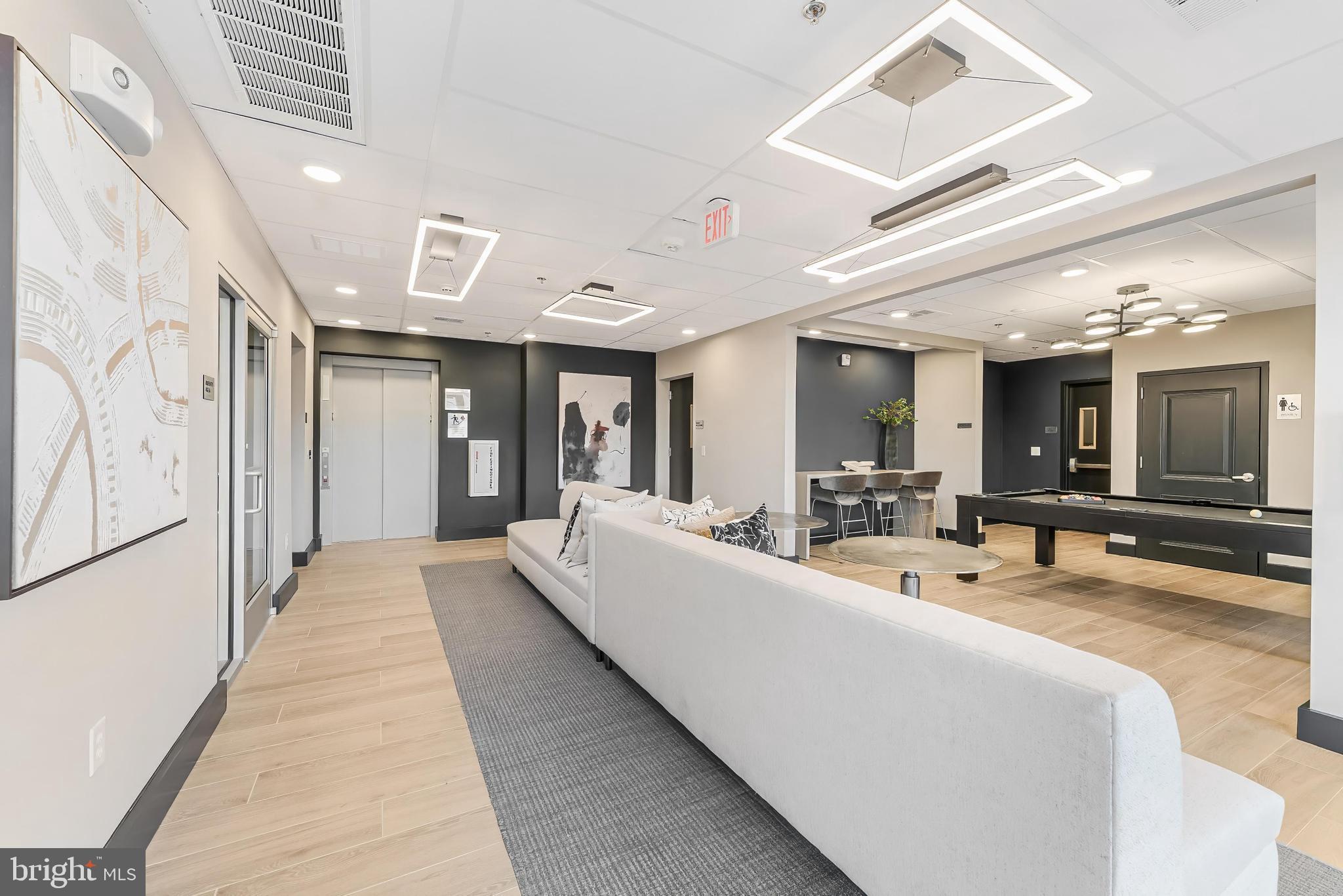 WAXPOOL CROSSING - Residential Lease