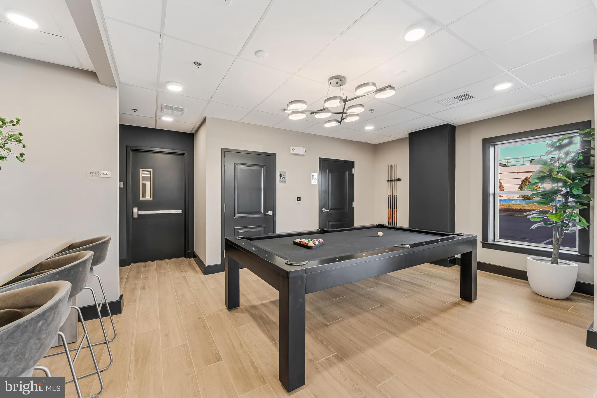 WAXPOOL CROSSING - Residential Lease