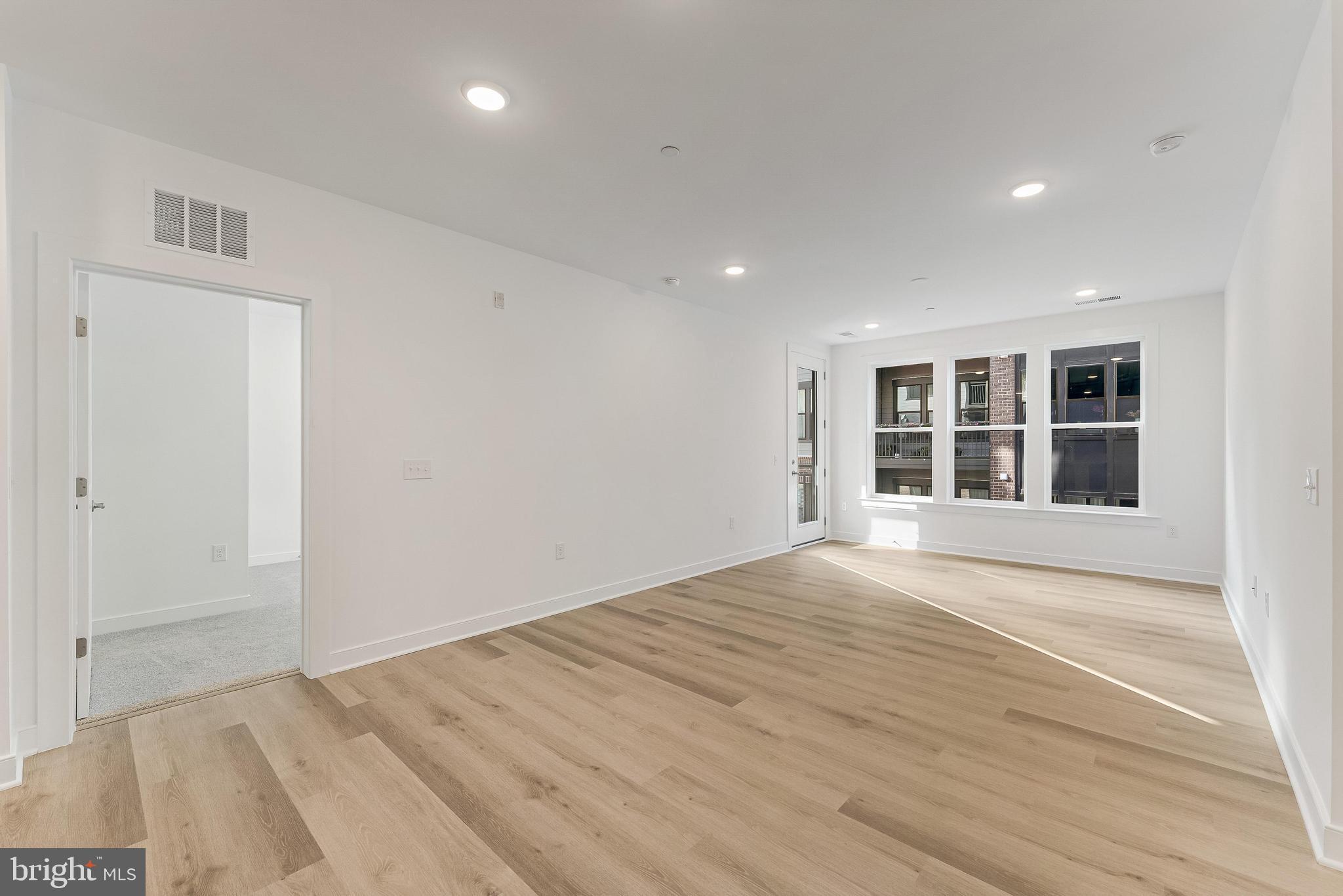 WAXPOOL CROSSING - Residential Lease