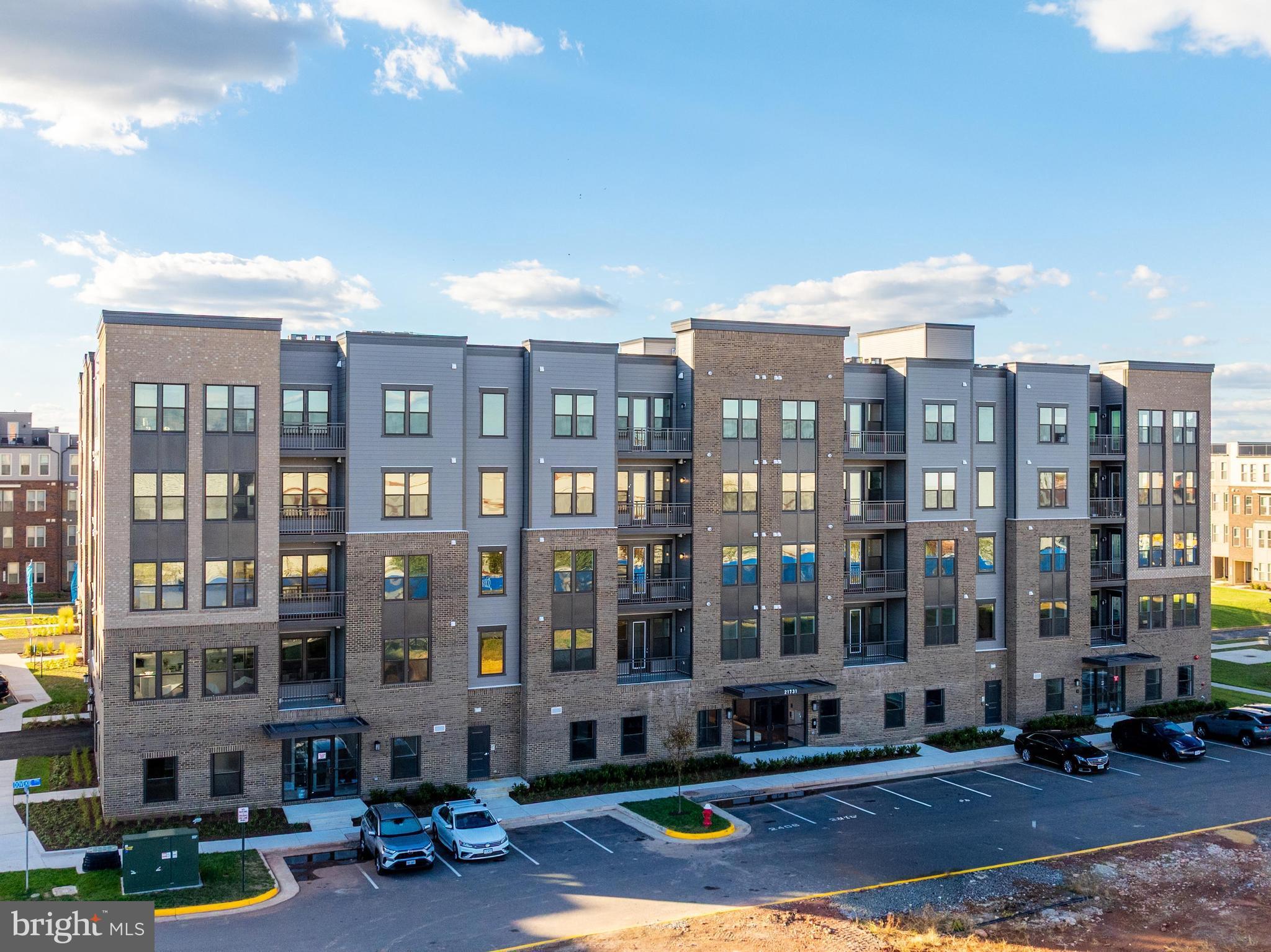 WAXPOOL CROSSING - Residential Lease