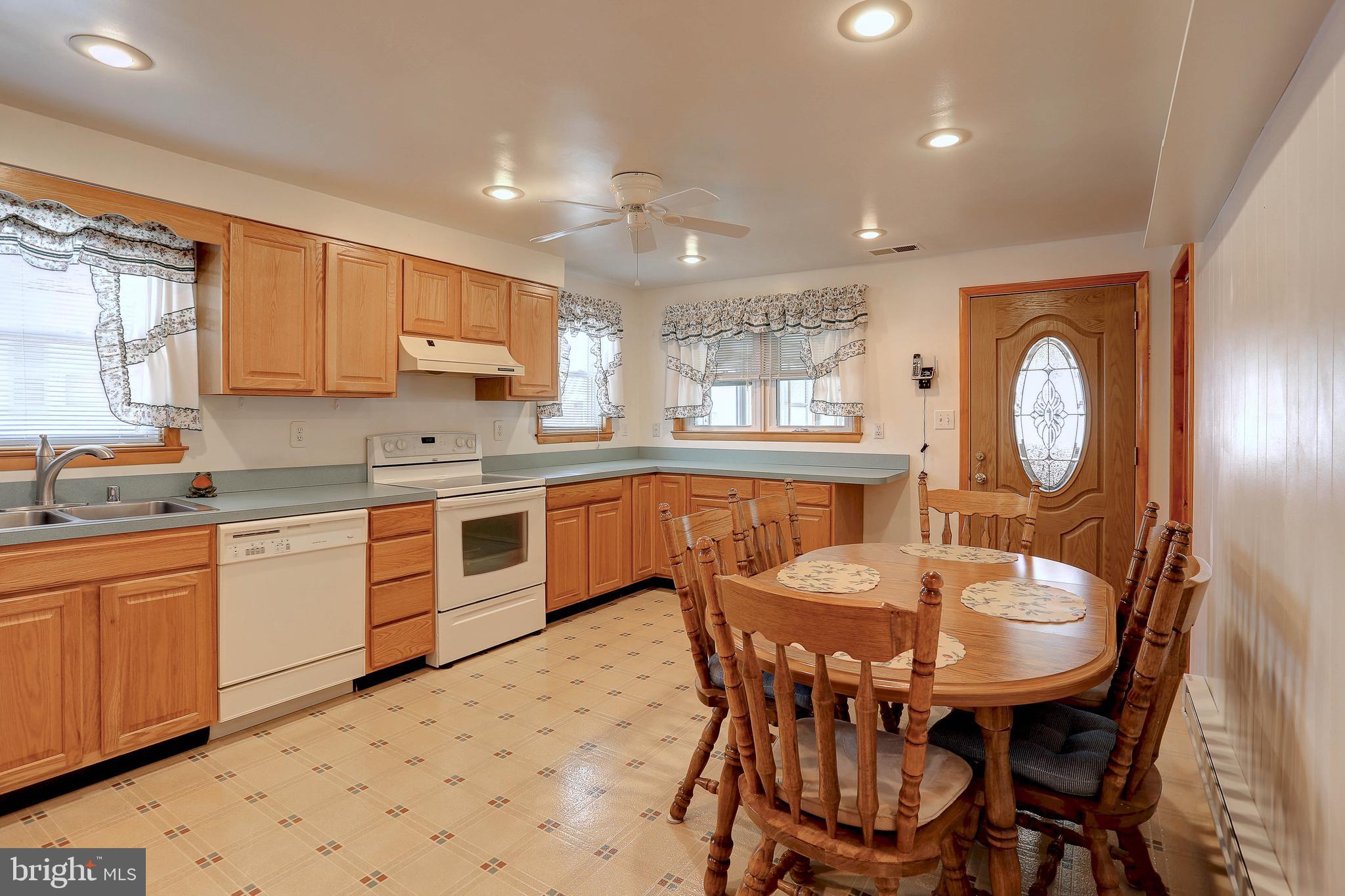 FRENCHS PARK - Residential