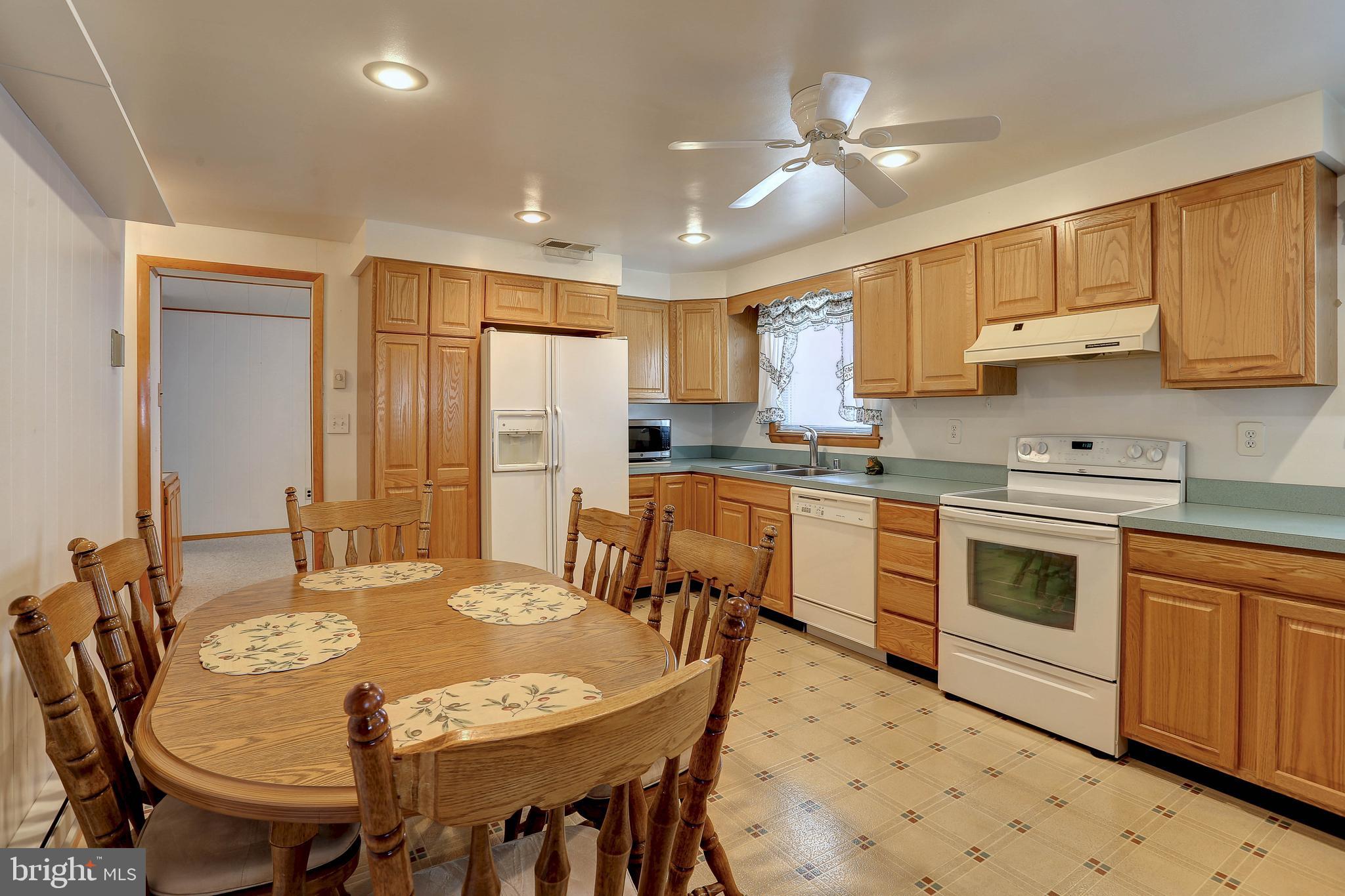 FRENCHS PARK - Residential