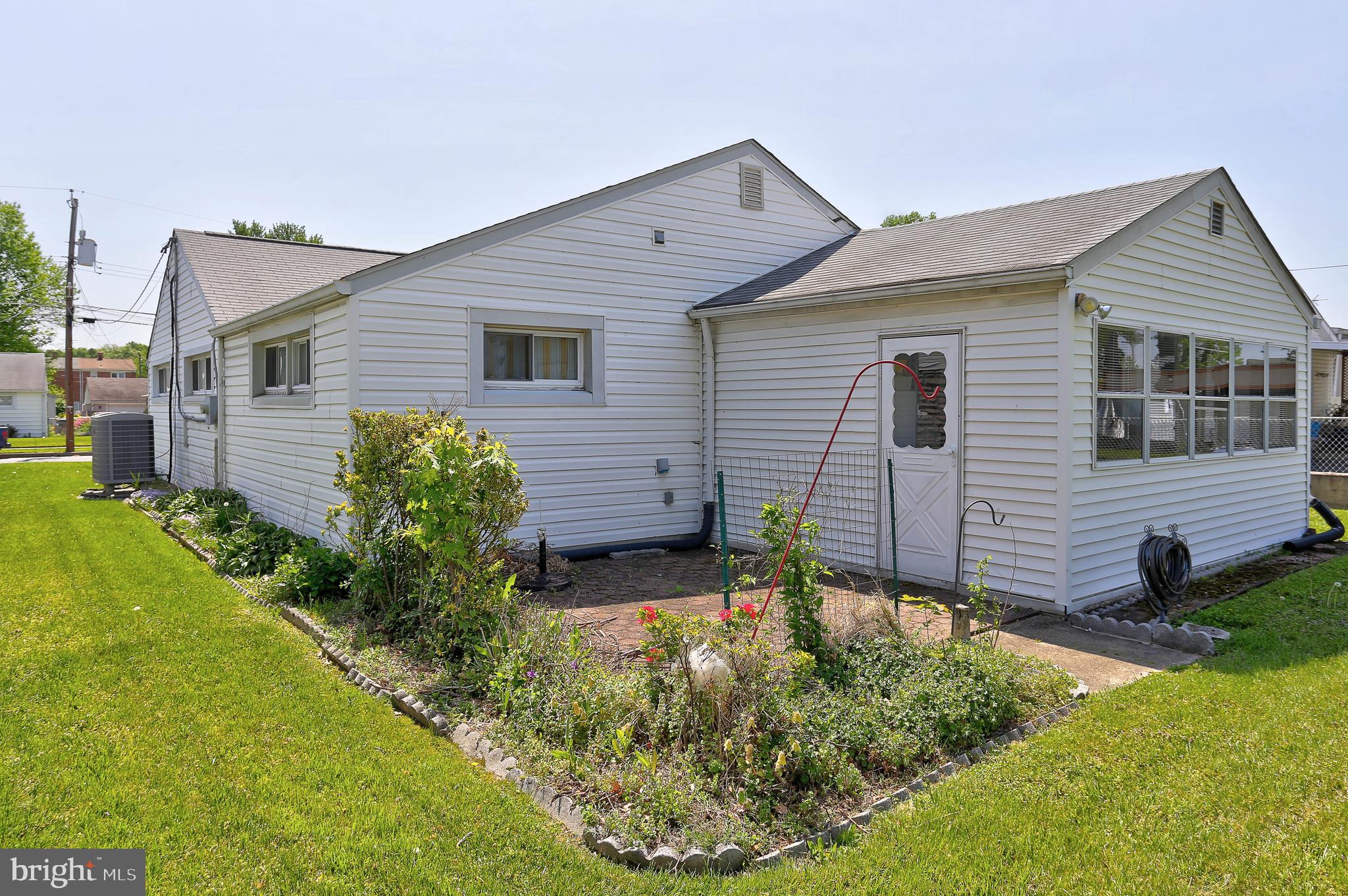 FRENCHS PARK - Residential