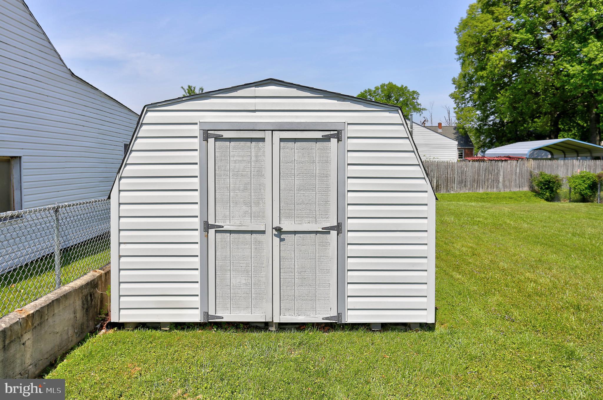 FRENCHS PARK - Residential