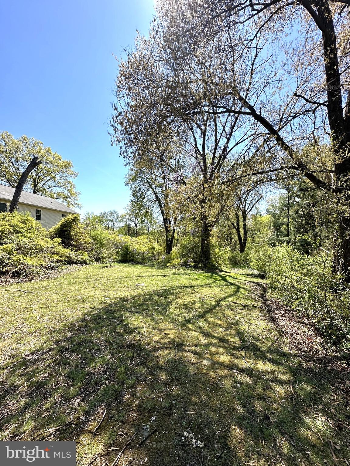 2419 BEACON HILL ROAD