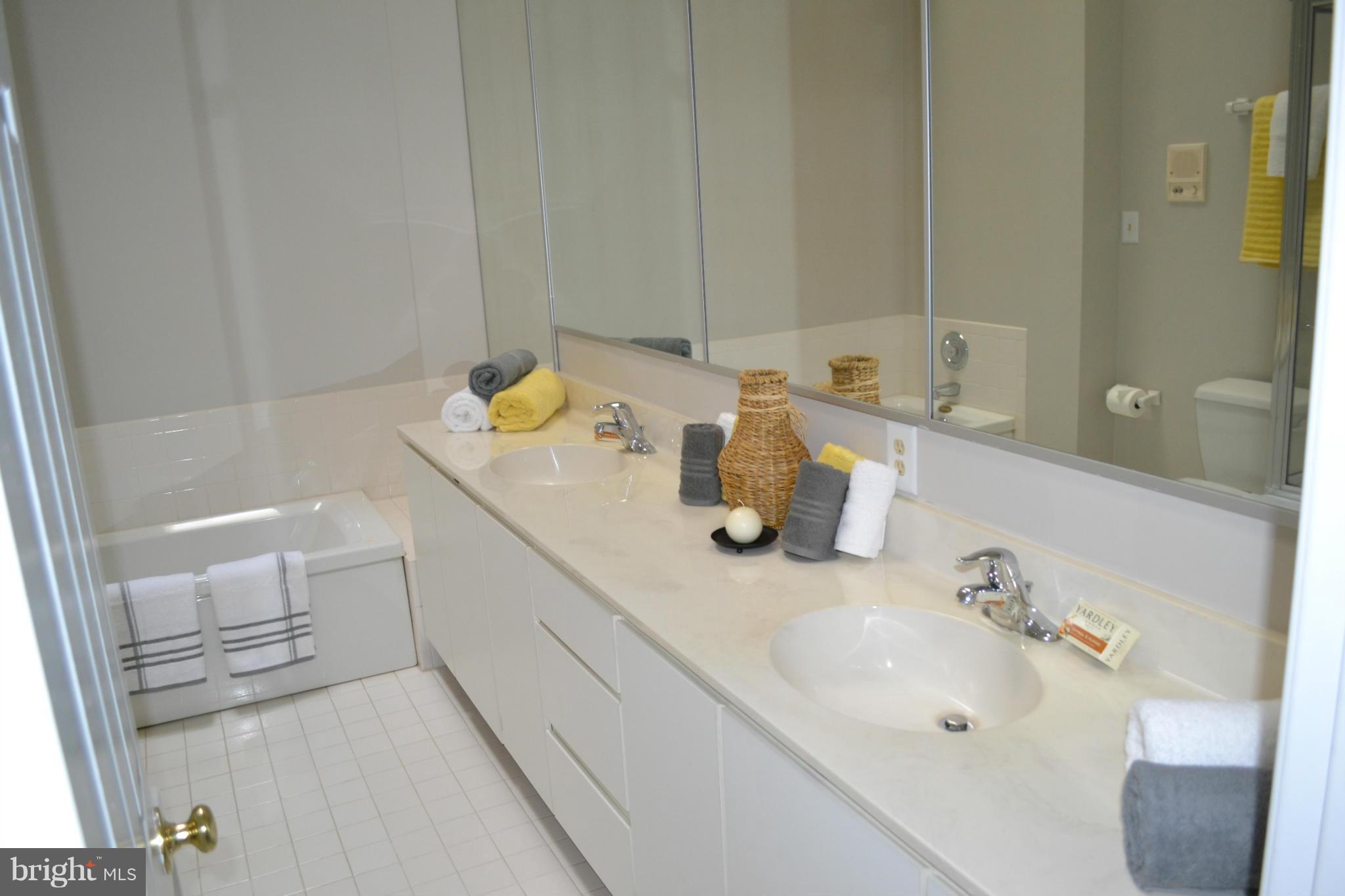 MAYS CHAPEL VILLAGE - Residential