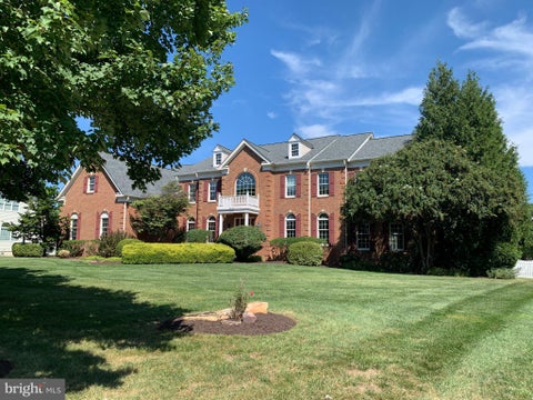 Photo of 43128 Tall Pines Court, ASHBURN, VA 20147 (MLS # VALO2136396)