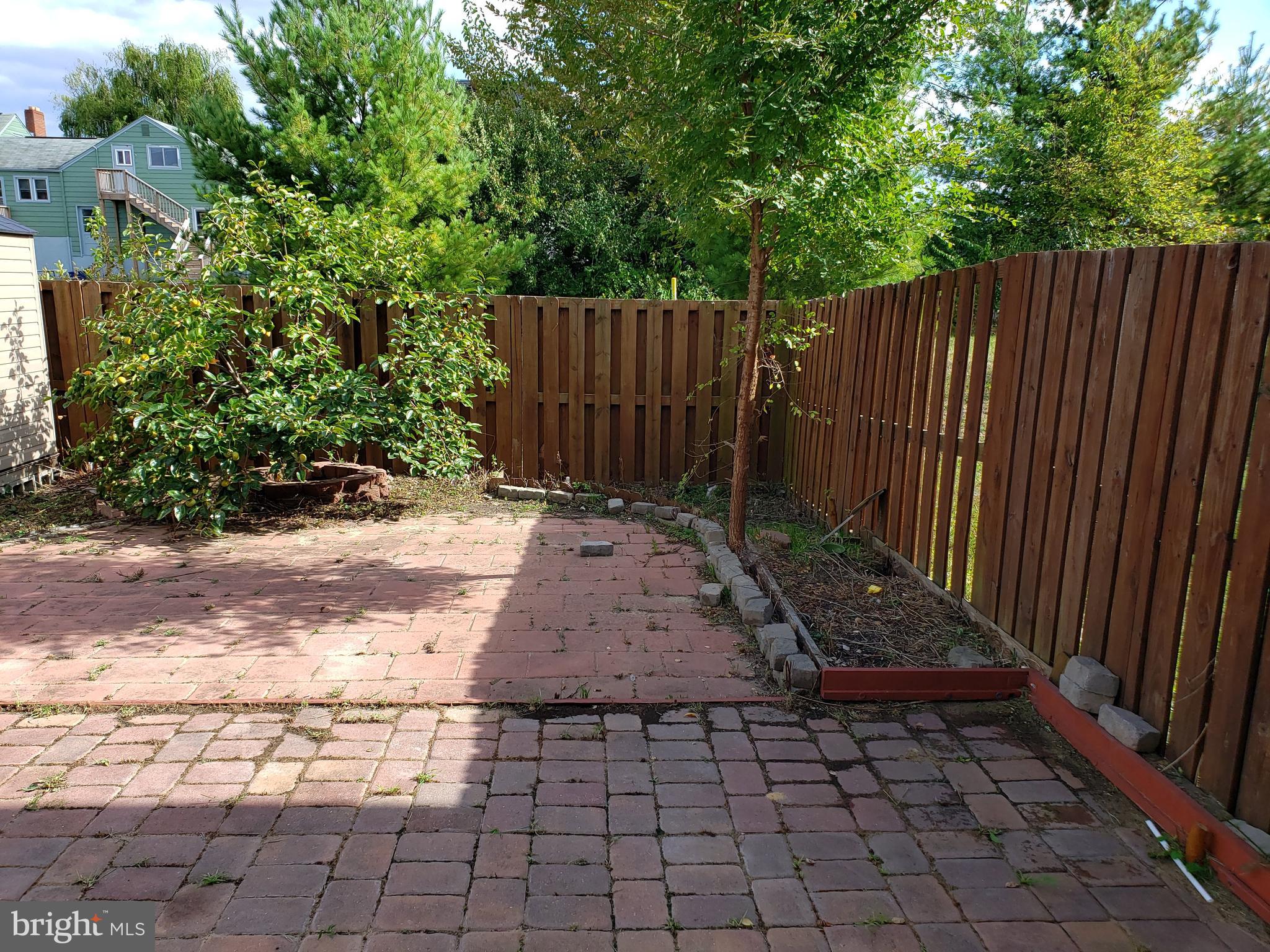 PRENTISS POINT - Residential