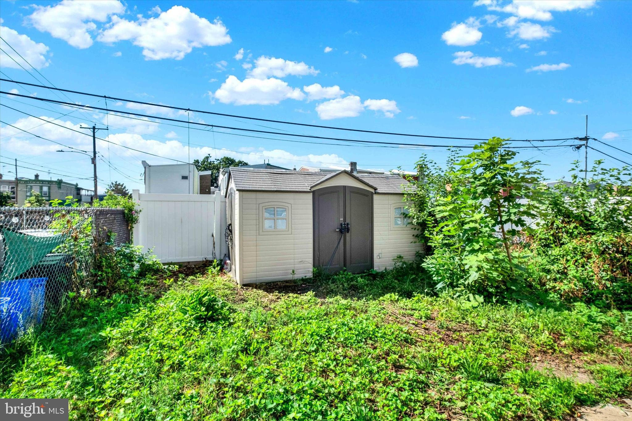 BRIDESBURG - Residential