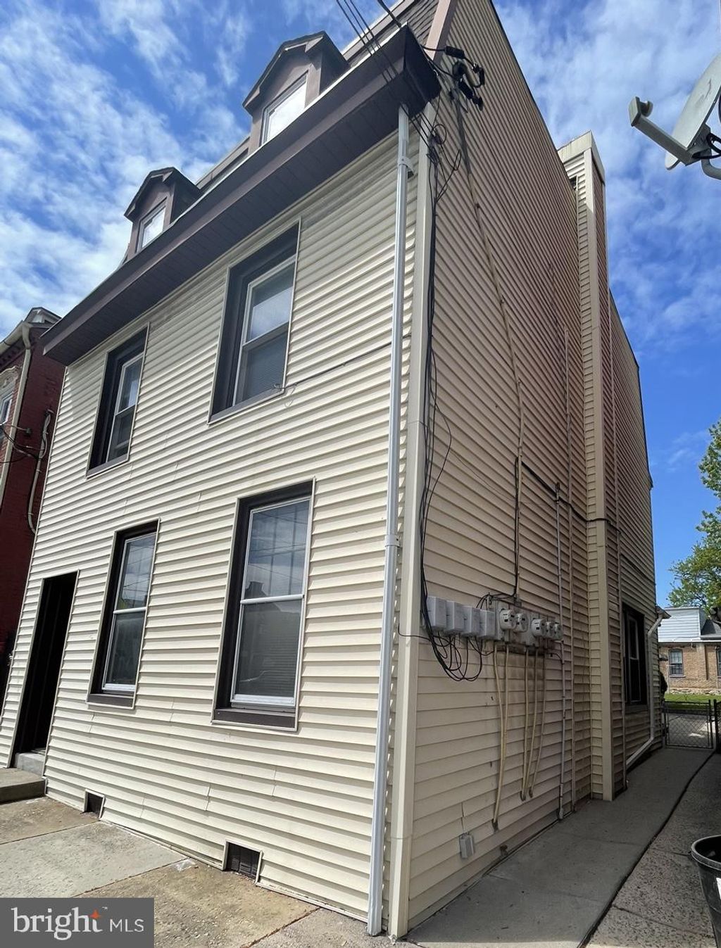 Photo of 445 W LEMON ST, LANCASTER, PA 17603 (MLS # PALA2030230)