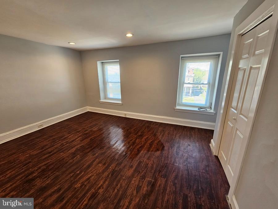 FRANKFORD - Residential Lease