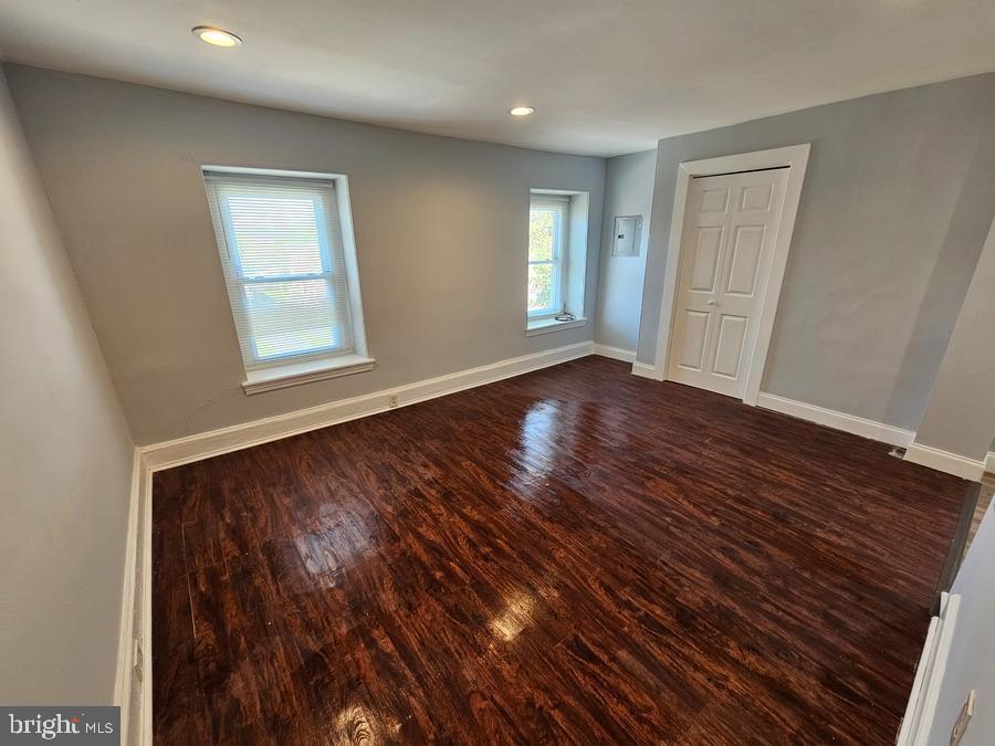 FRANKFORD - Residential Lease