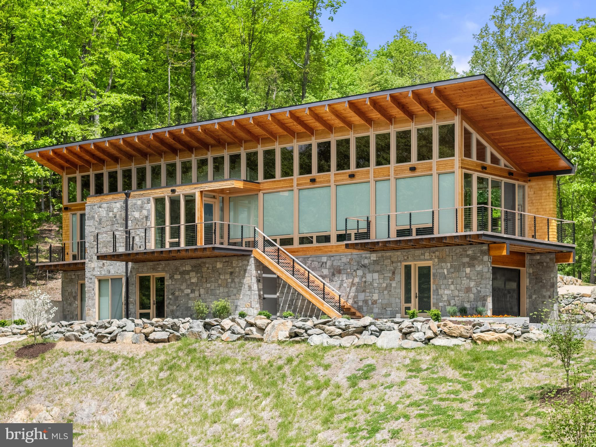 559 BESSIE BELL MOUNTAIN ROAD