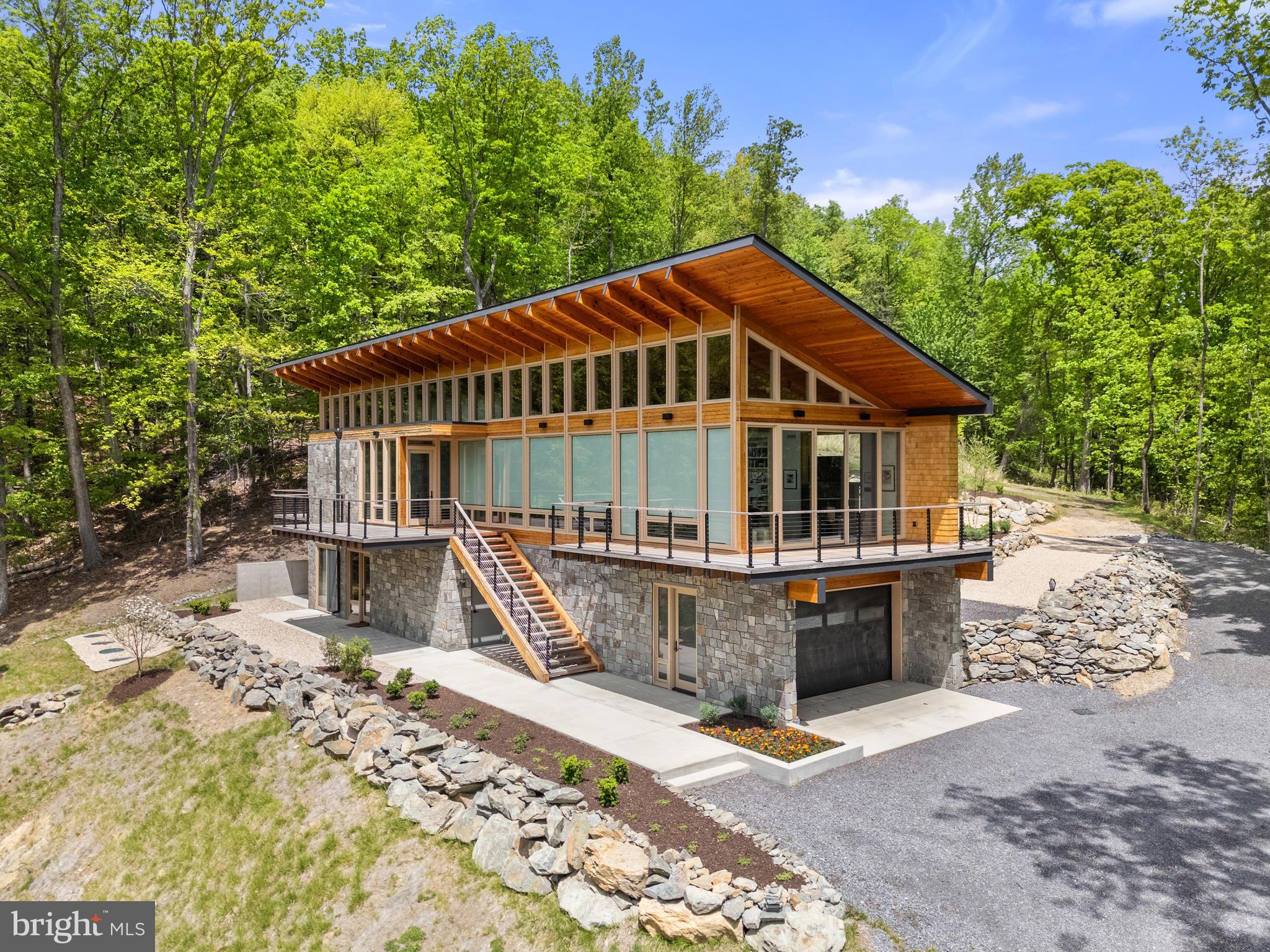 559 BESSIE BELL MOUNTAIN ROAD