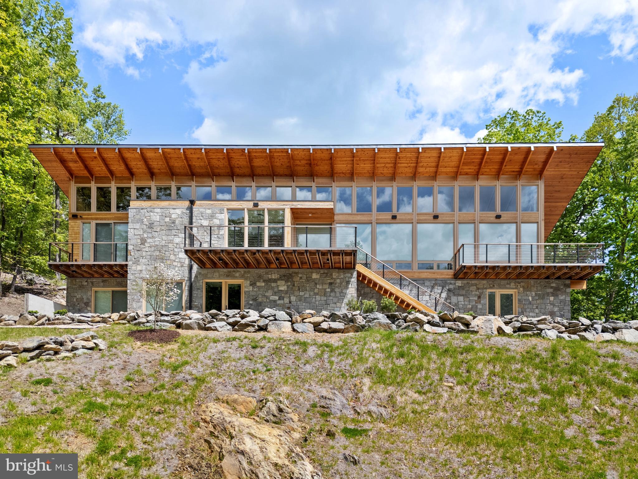 559 BESSIE BELL MOUNTAIN ROAD