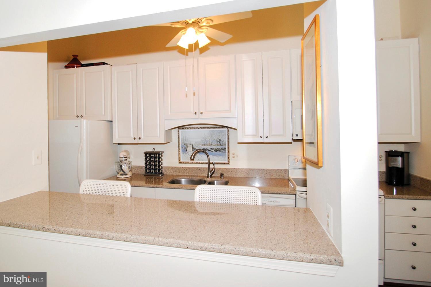 DEEP CREEK COMMONS - Residential