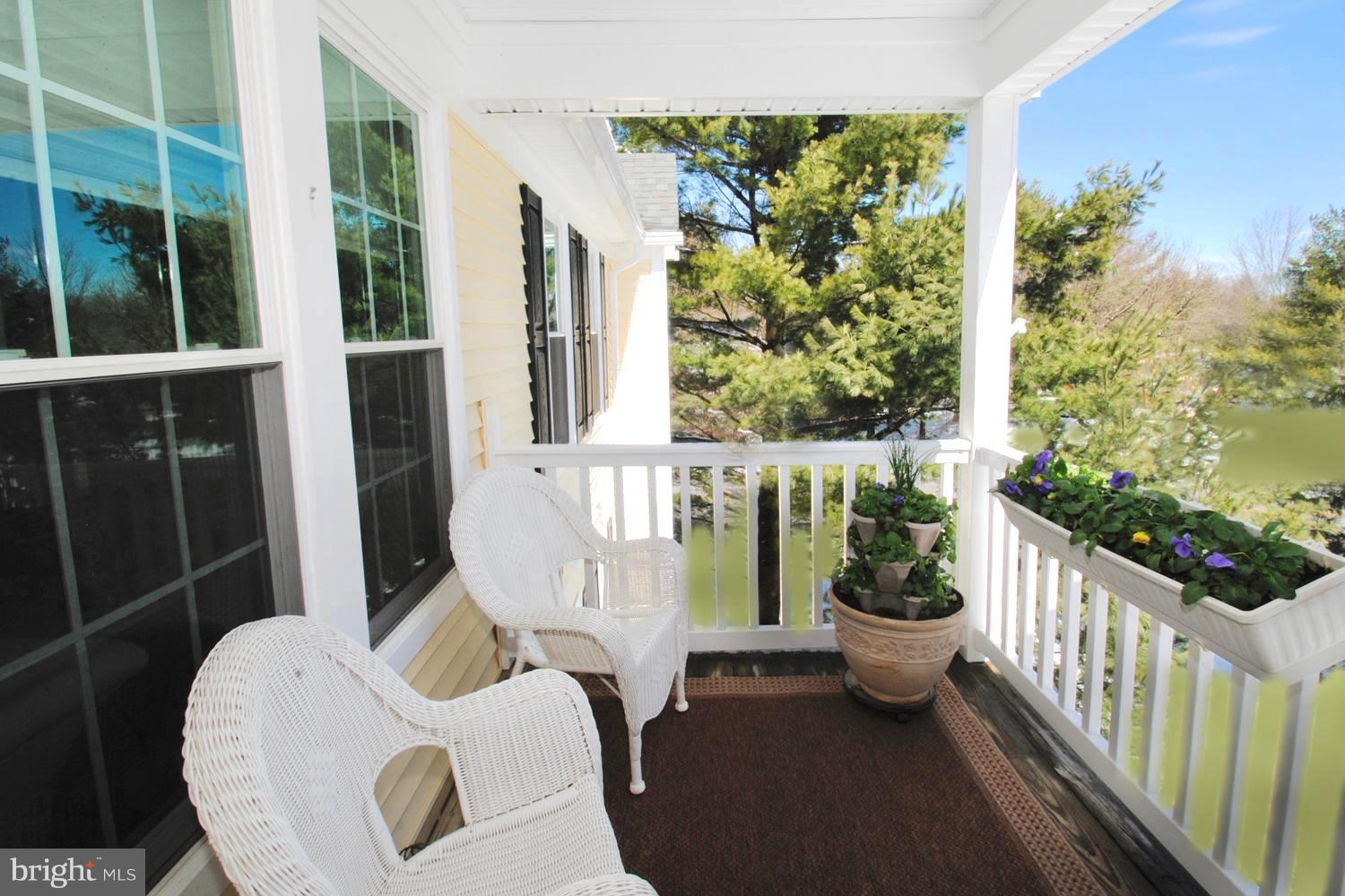 DEEP CREEK COMMONS - Residential