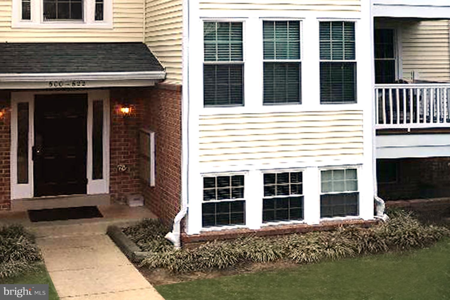 DEEP CREEK COMMONS - Residential