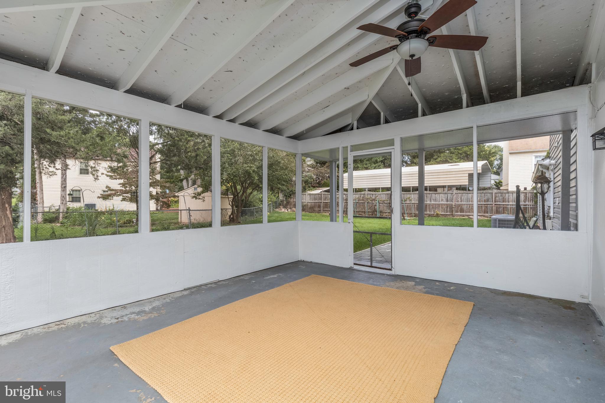 BROOKFIELD - Residential Lease