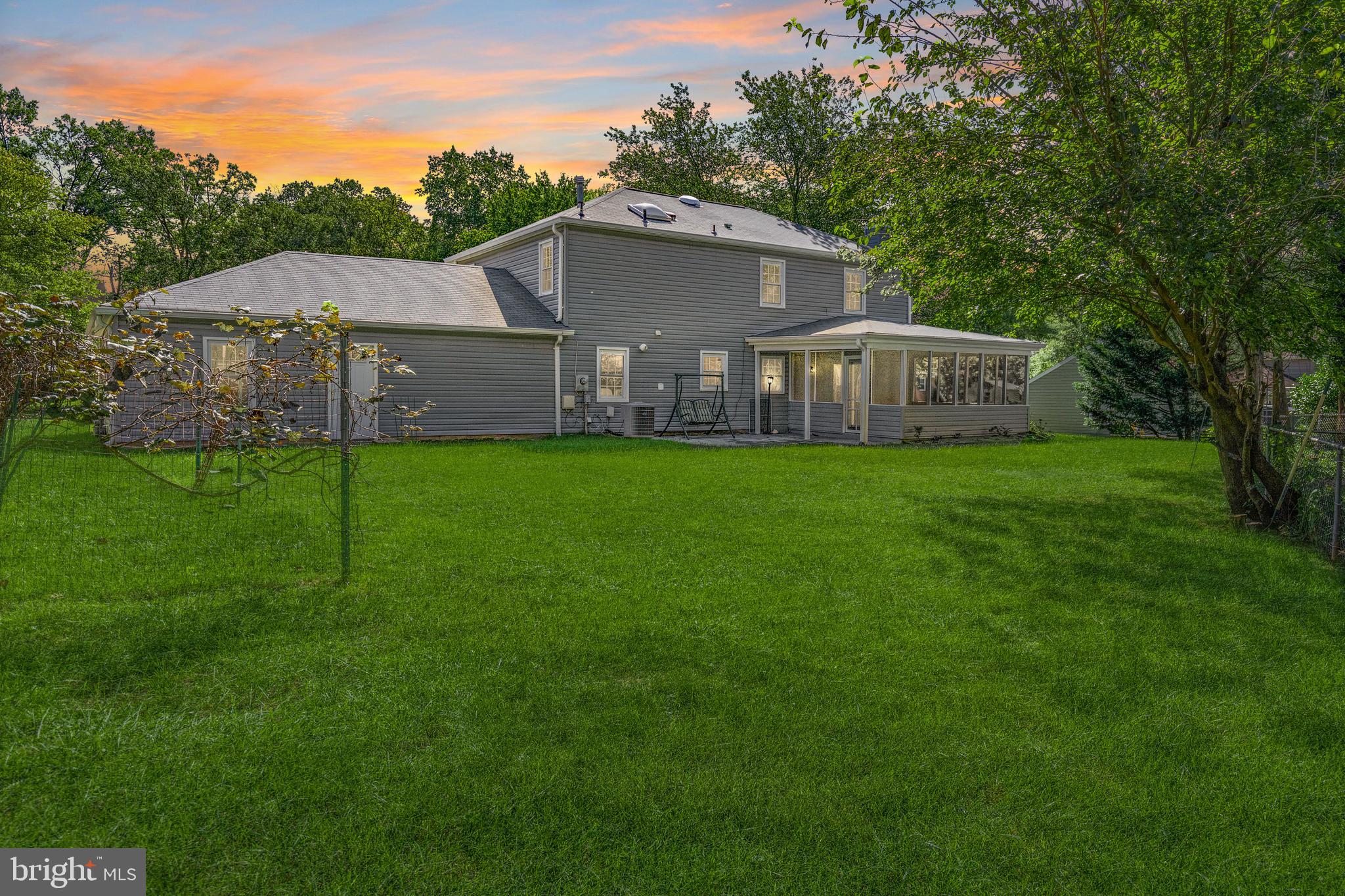 BROOKFIELD - Residential Lease